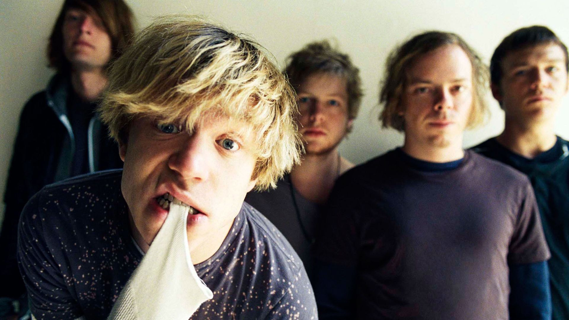 Cage The Elephant Wallpapers