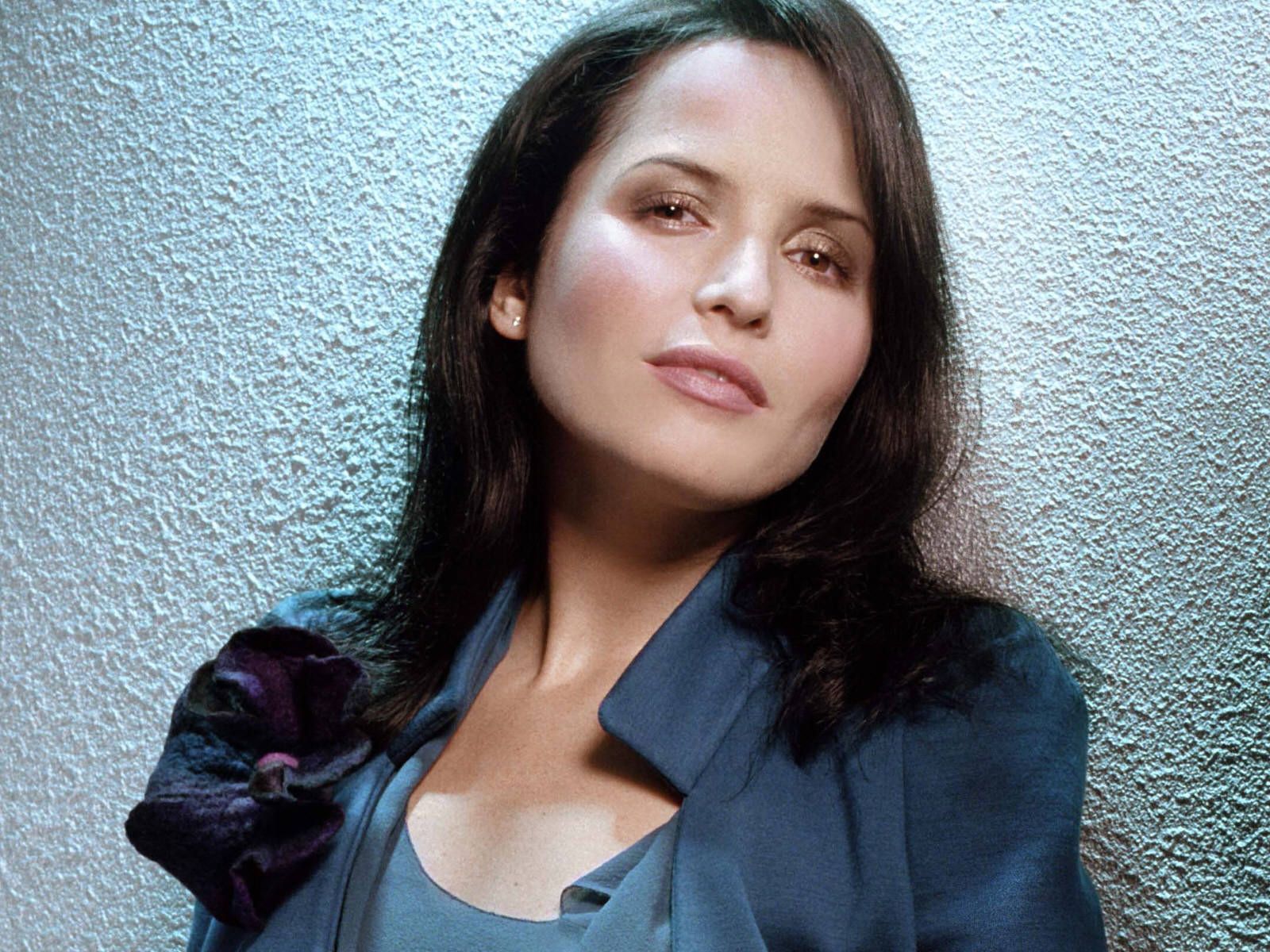 Andrea Corr Wallpapers