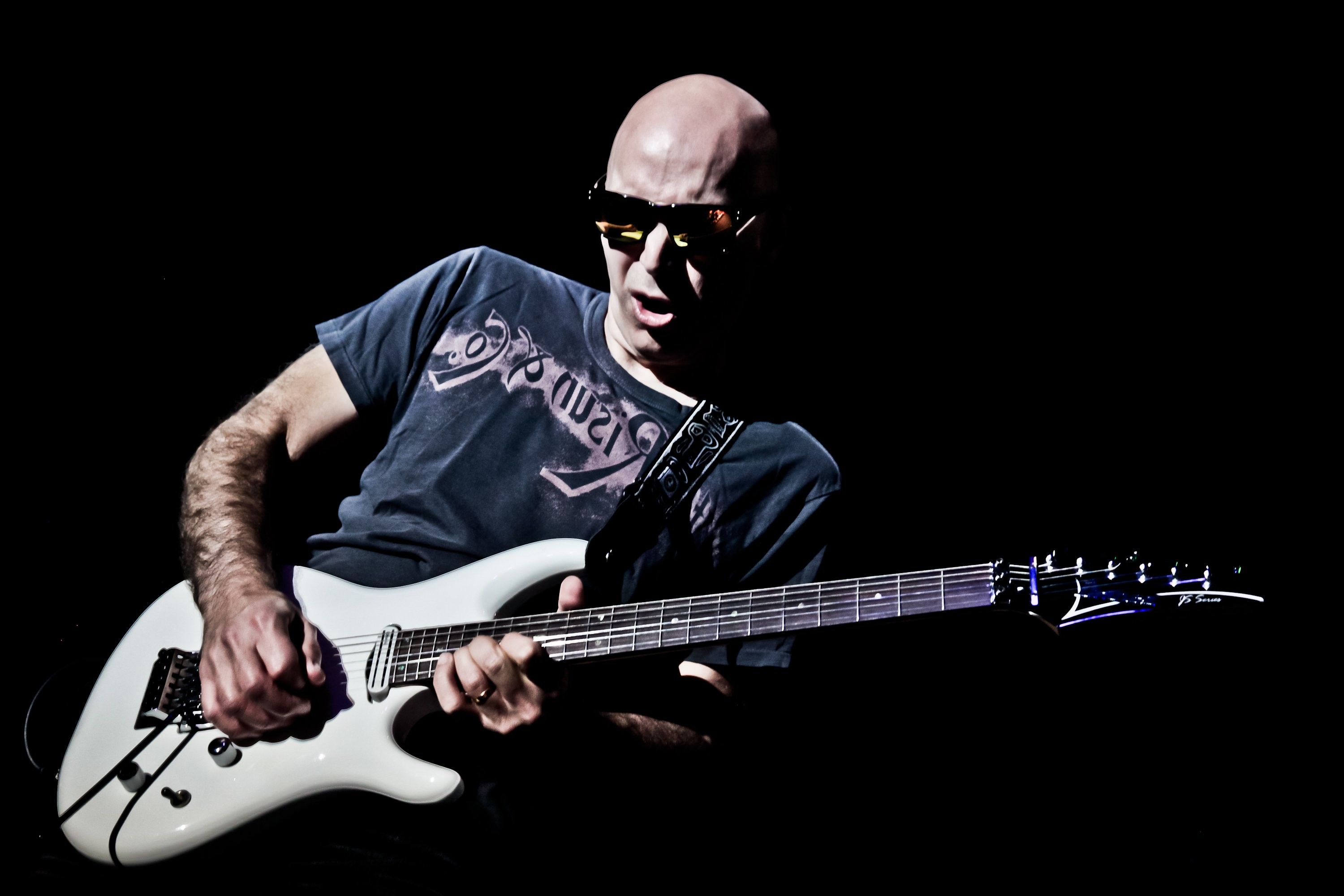 Joe Satriani Wallpapers