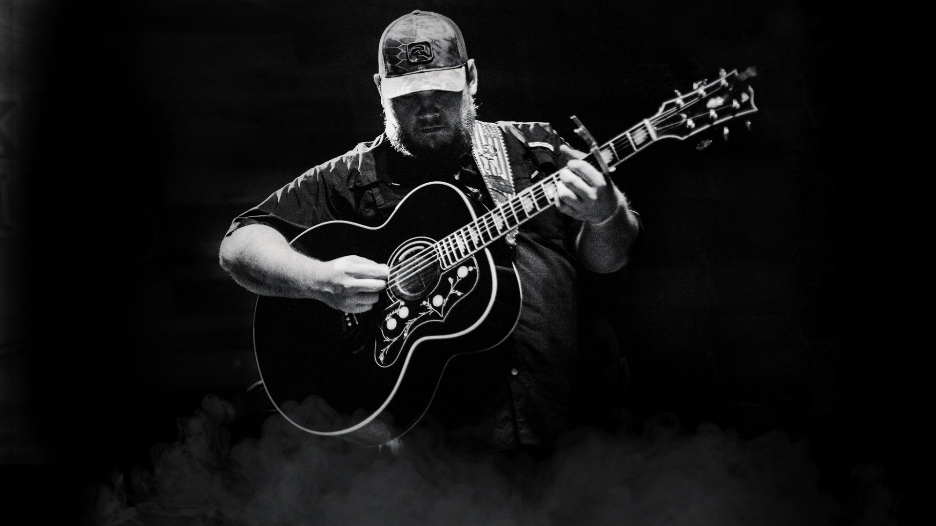 Luke Combs Wallpapers