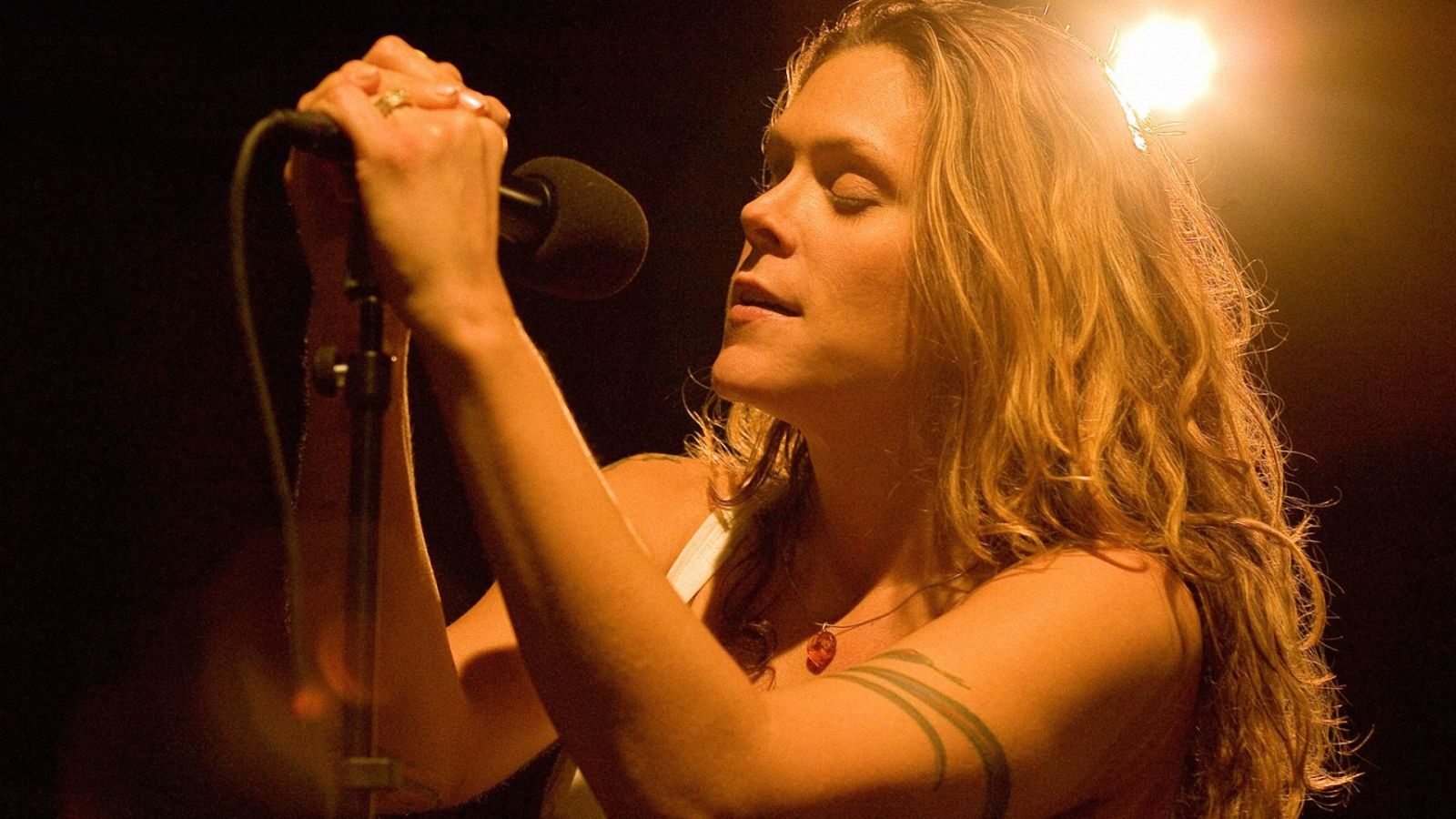 Beth Hart Wallpapers