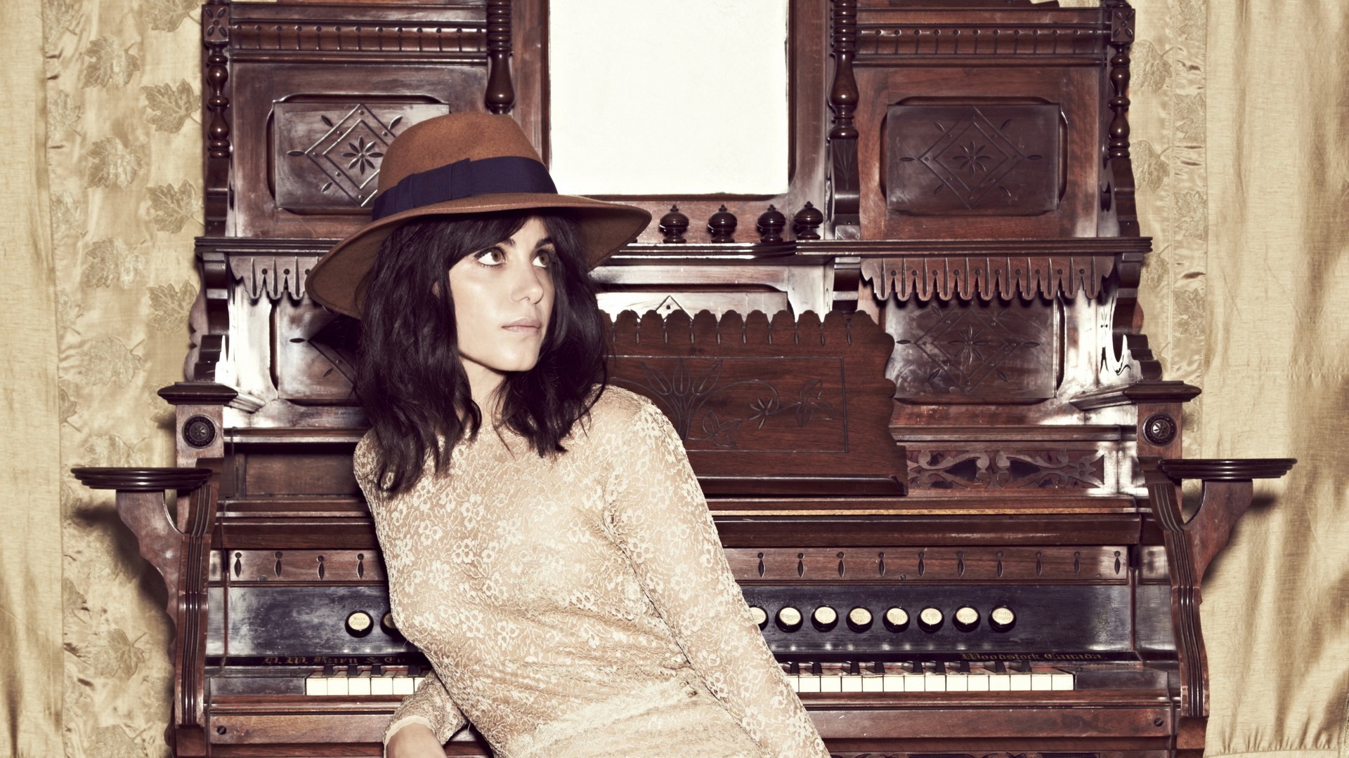 Katie Melua Wallpapers