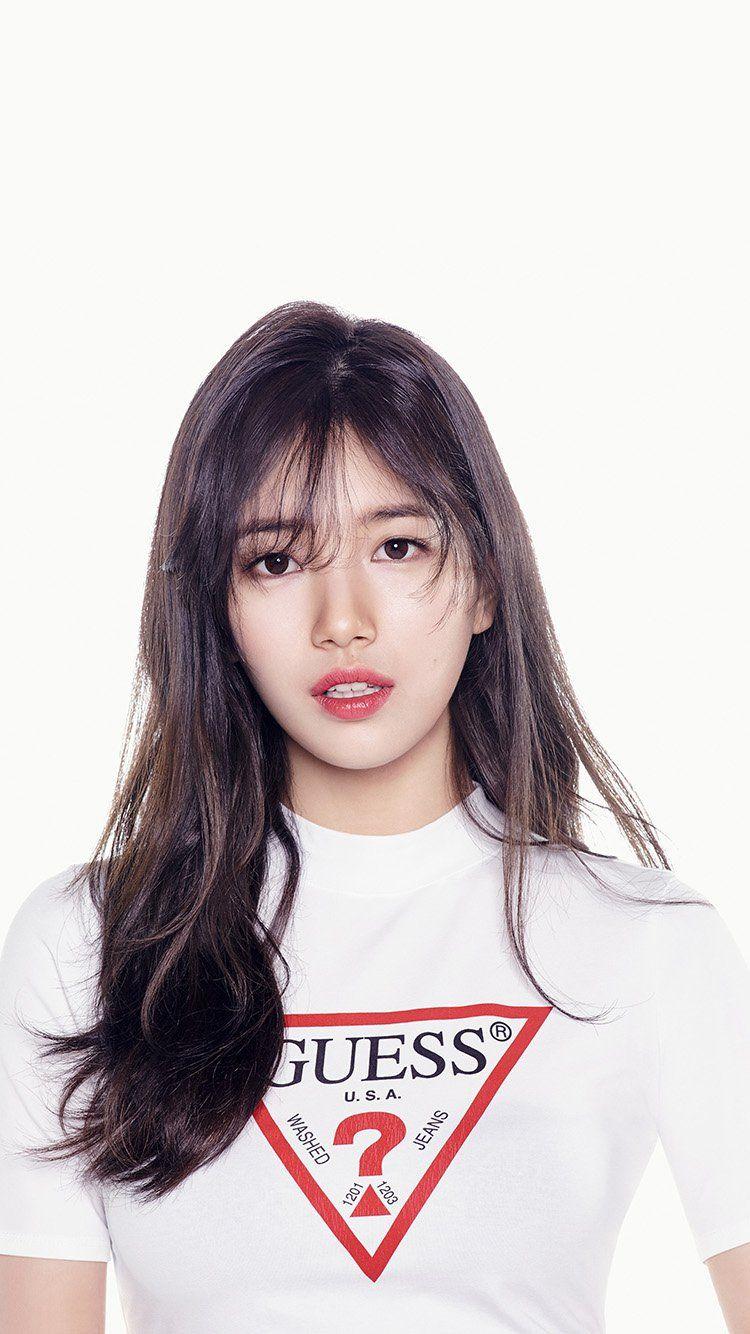 Suzy Wallpapers
