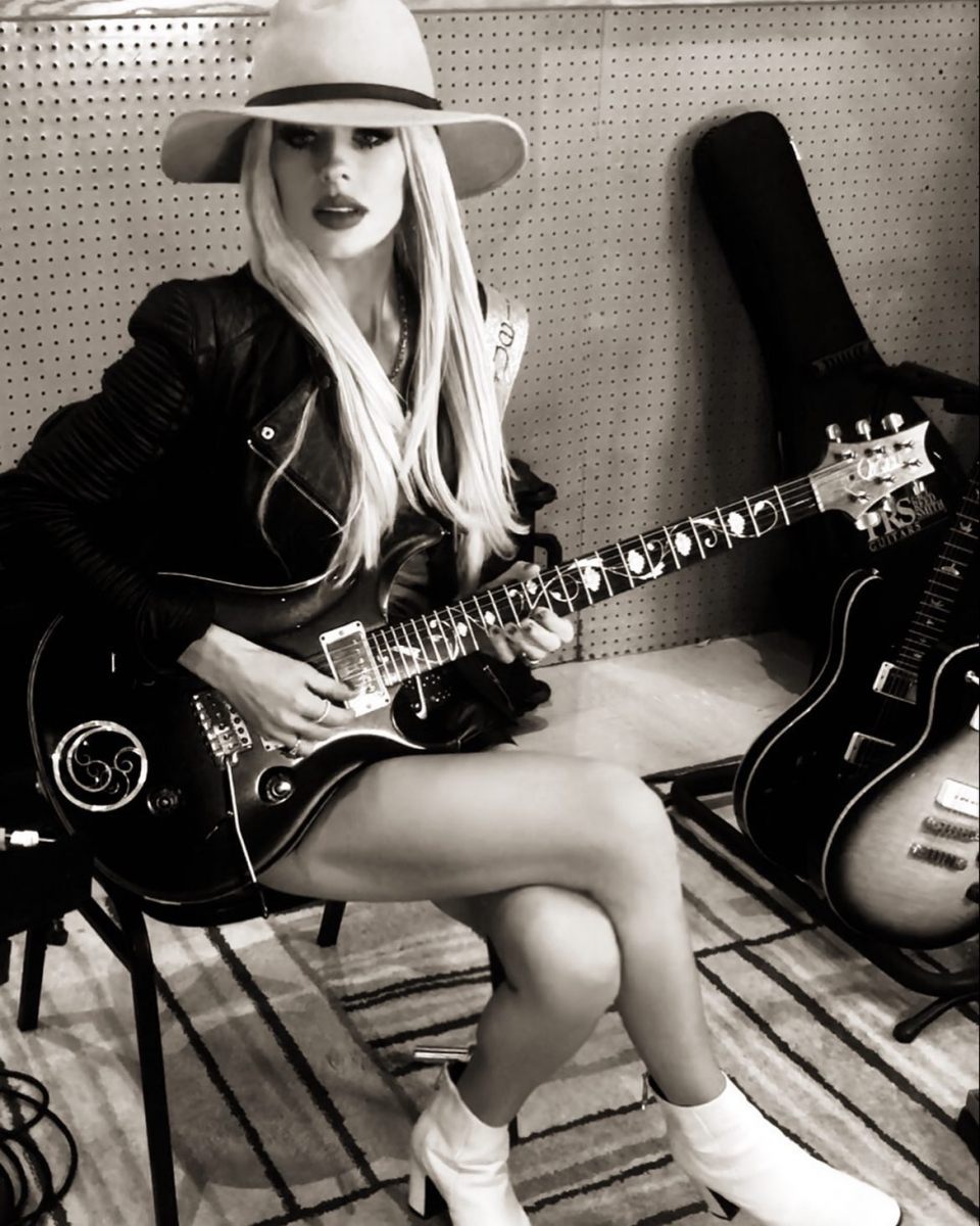 Orianthi Wallpapers