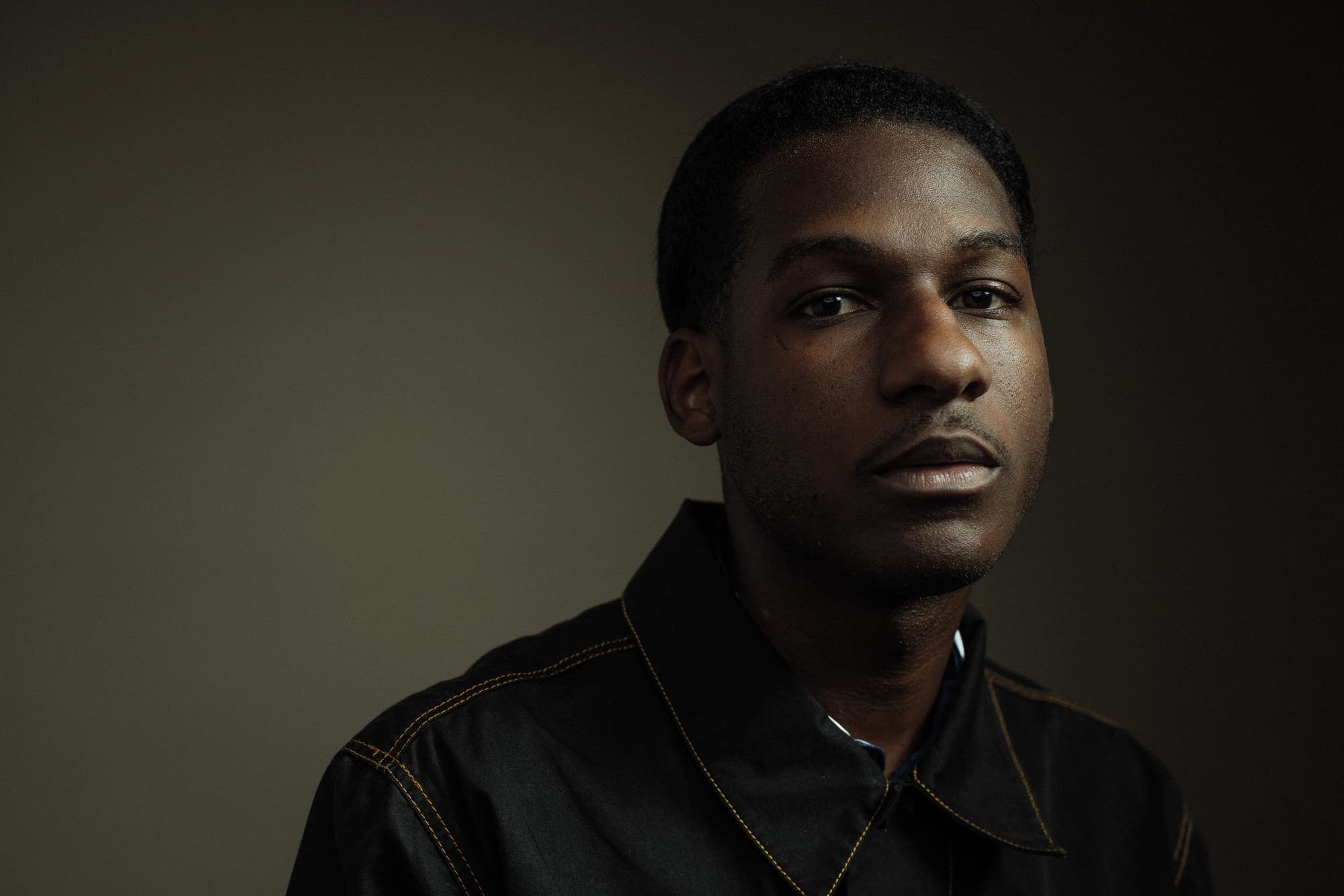 Leon Bridges Wallpapers