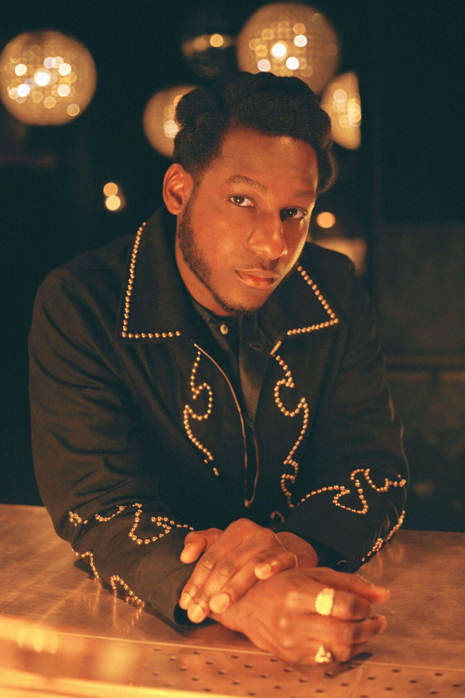 Leon Bridges Wallpapers