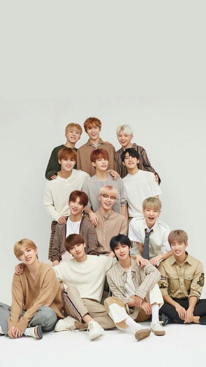 Seventeen Wallpapers