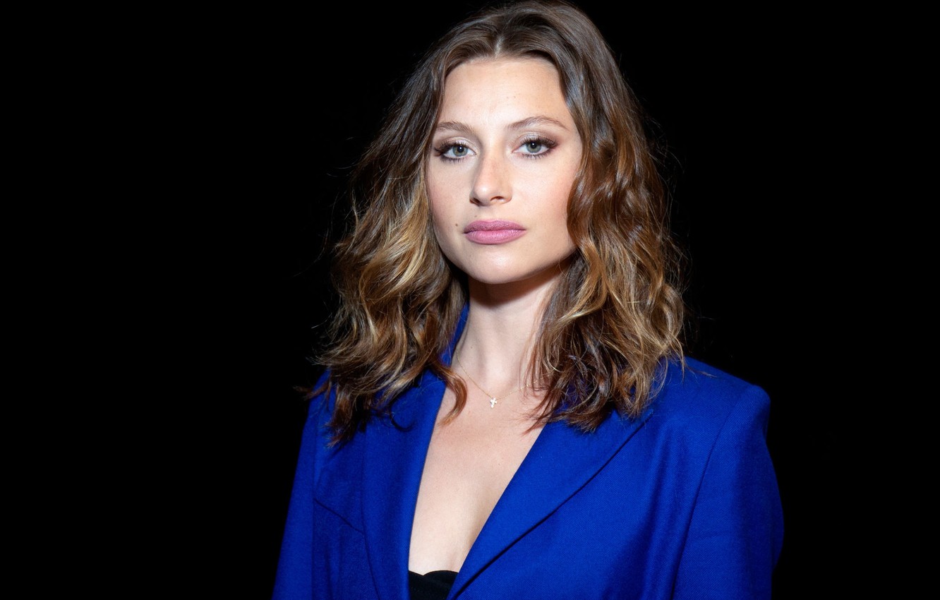 Aly Michalka Wallpapers
