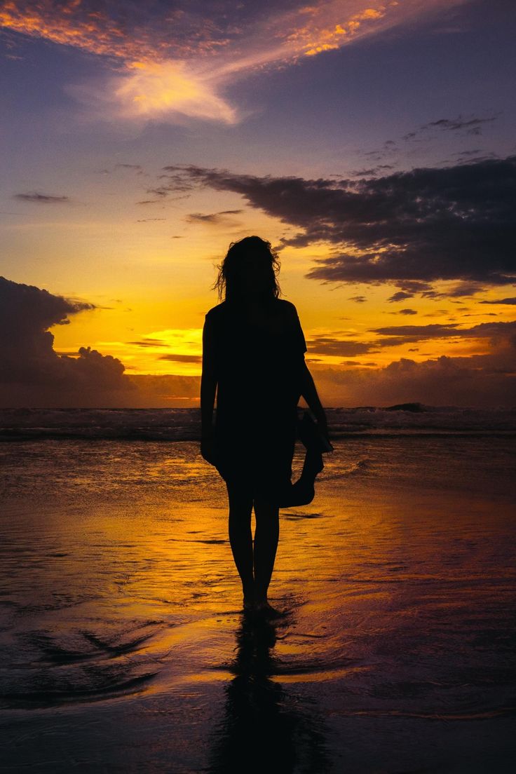 Alone Girl Waiting For Sunrise Wallpapers