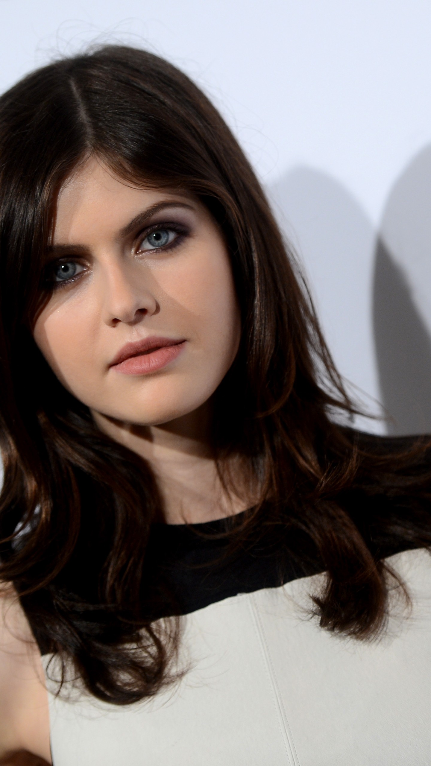 4K Alexandra Daddario 2019 Wallpapers