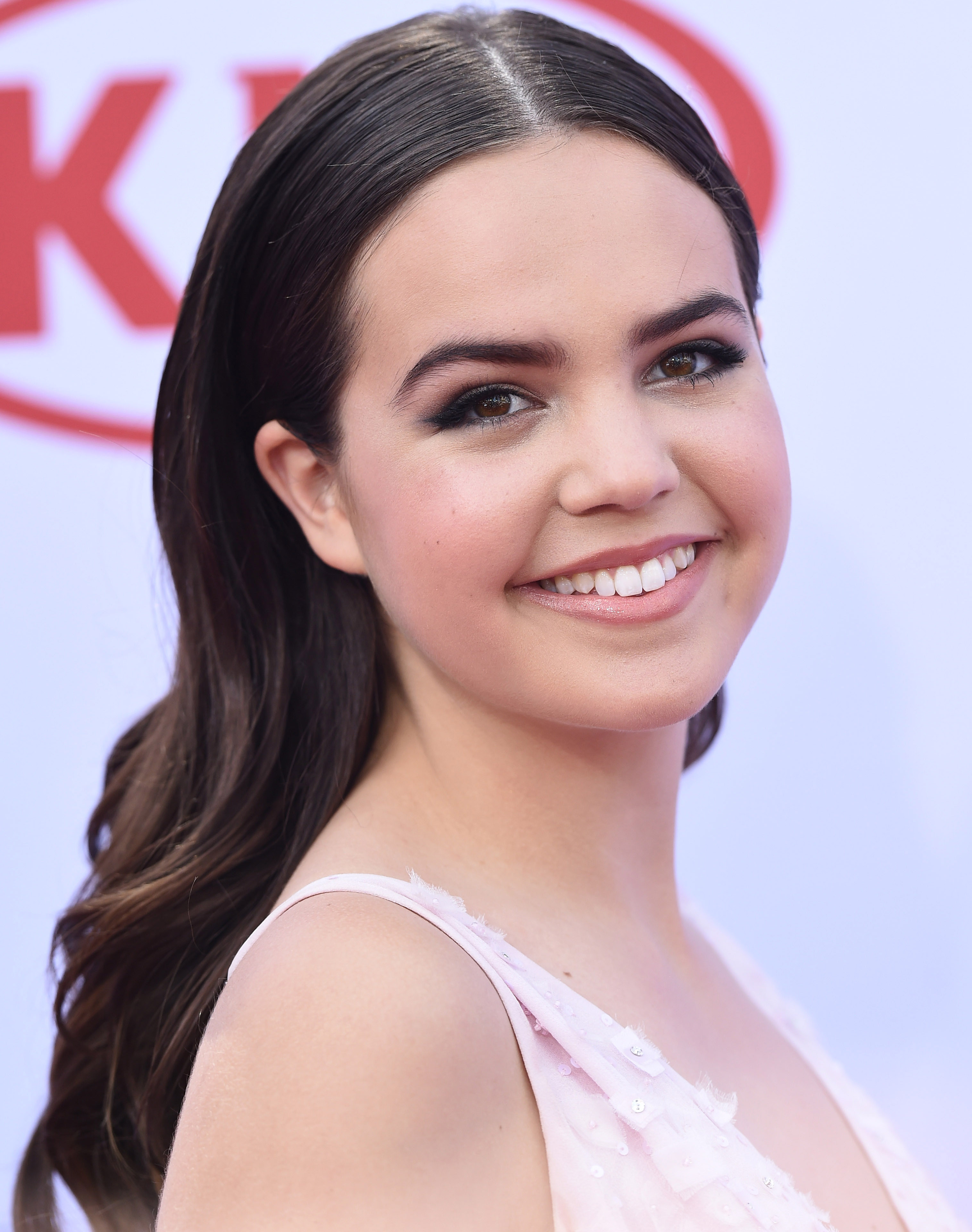 4K Bailee Madison Wallpapers