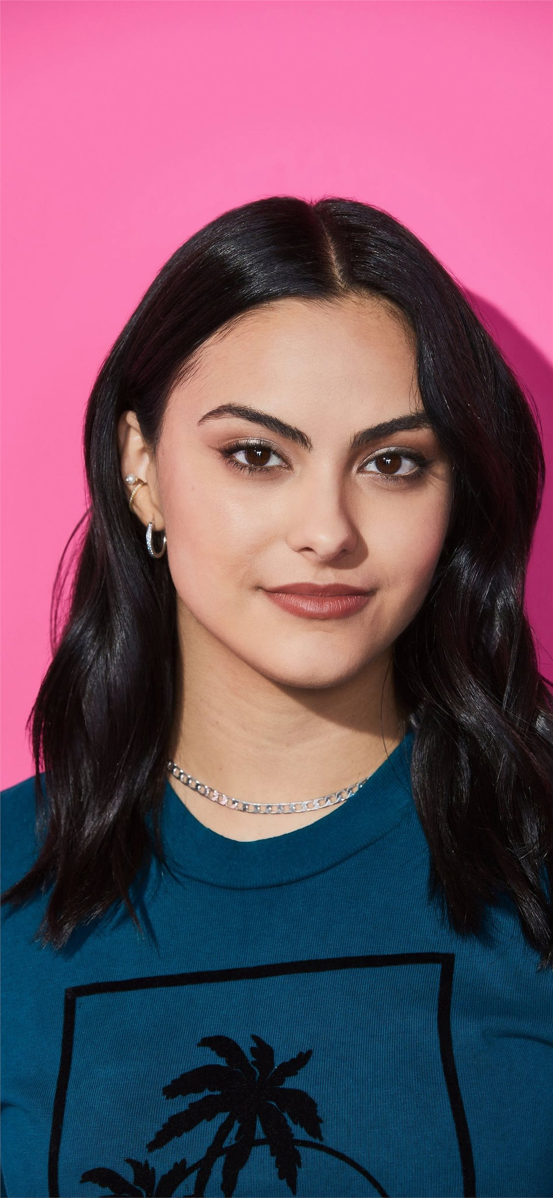 4K Camila Mendes Wallpapers