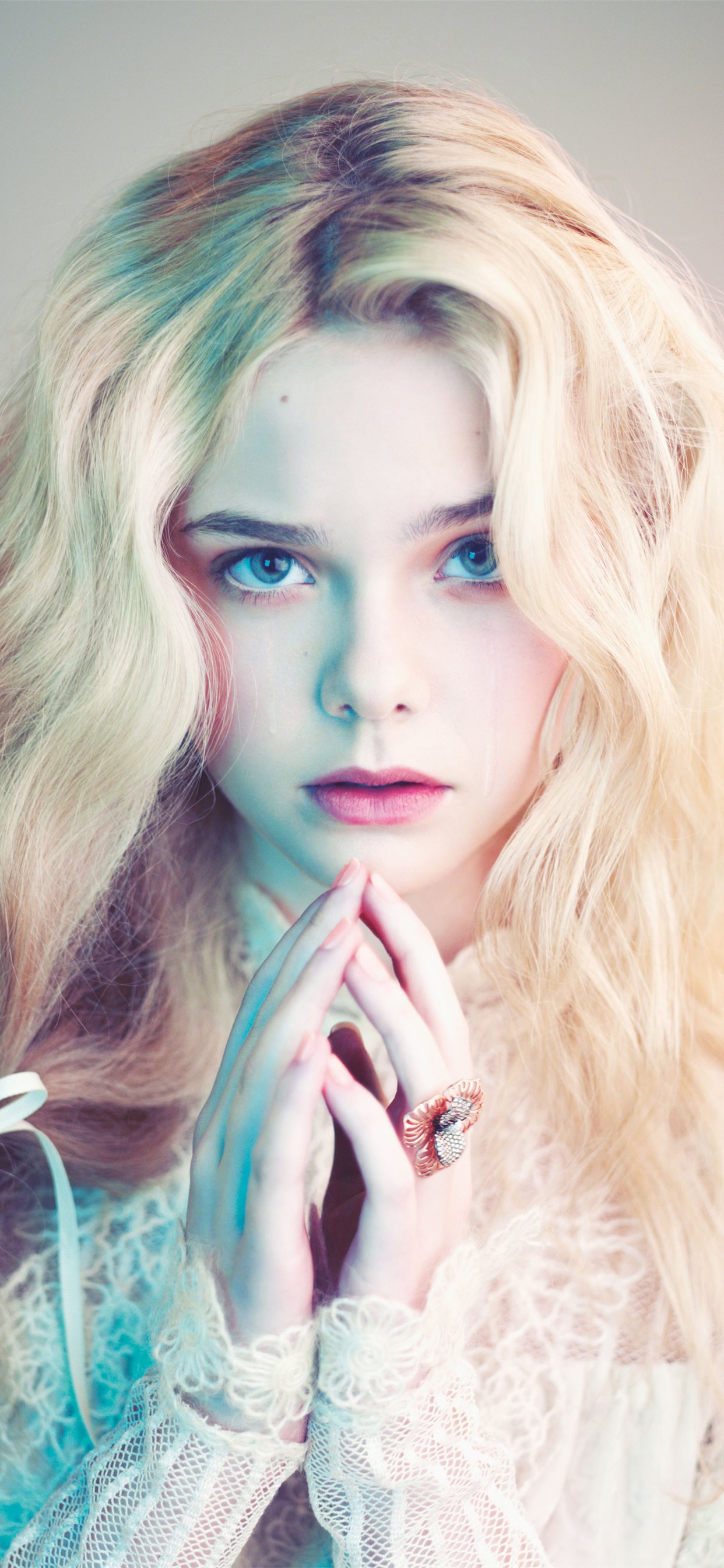 4K Elle Fanning 2020 Wallpapers