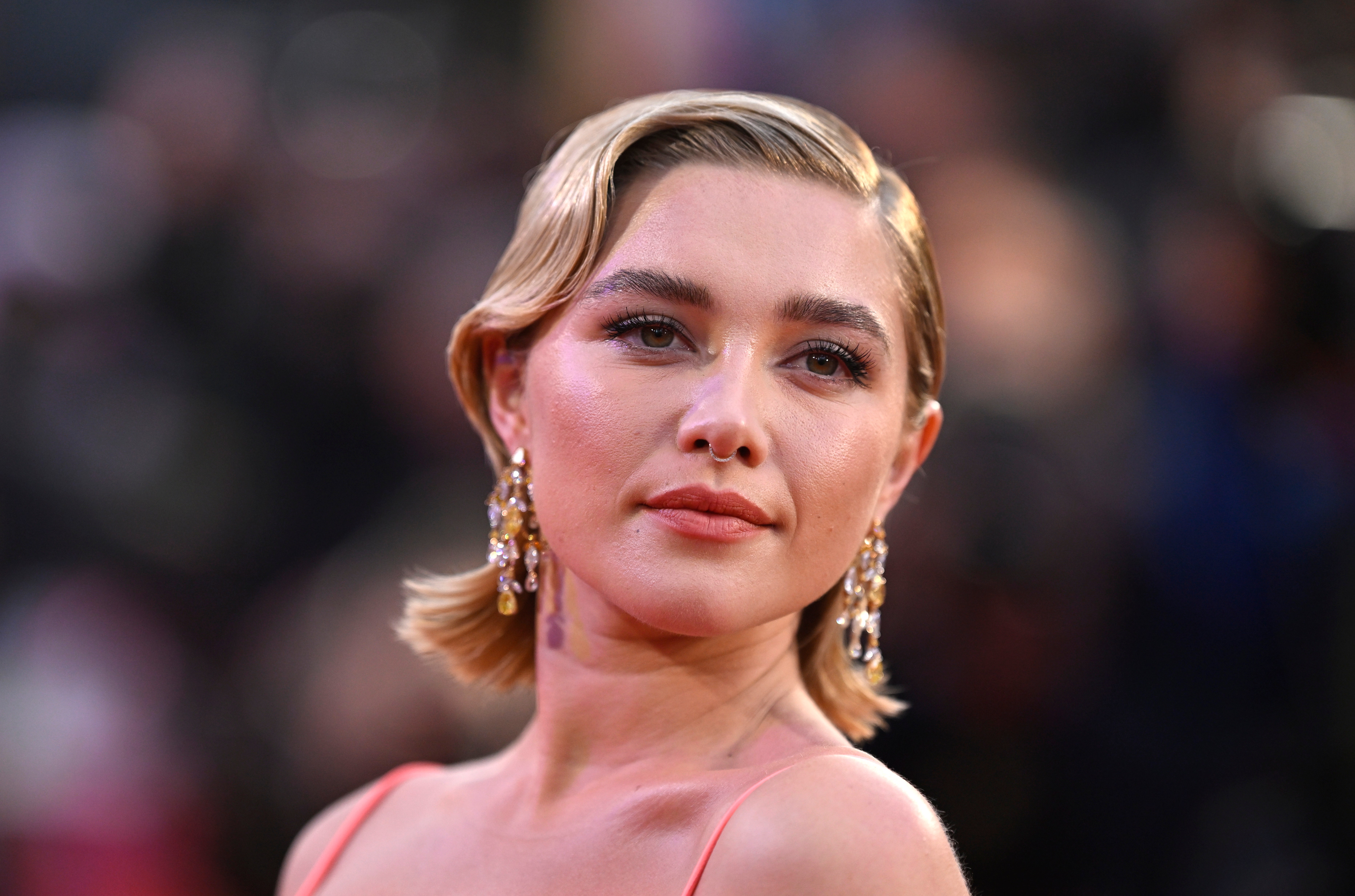 4K Florence Pugh 2020 Wallpapers