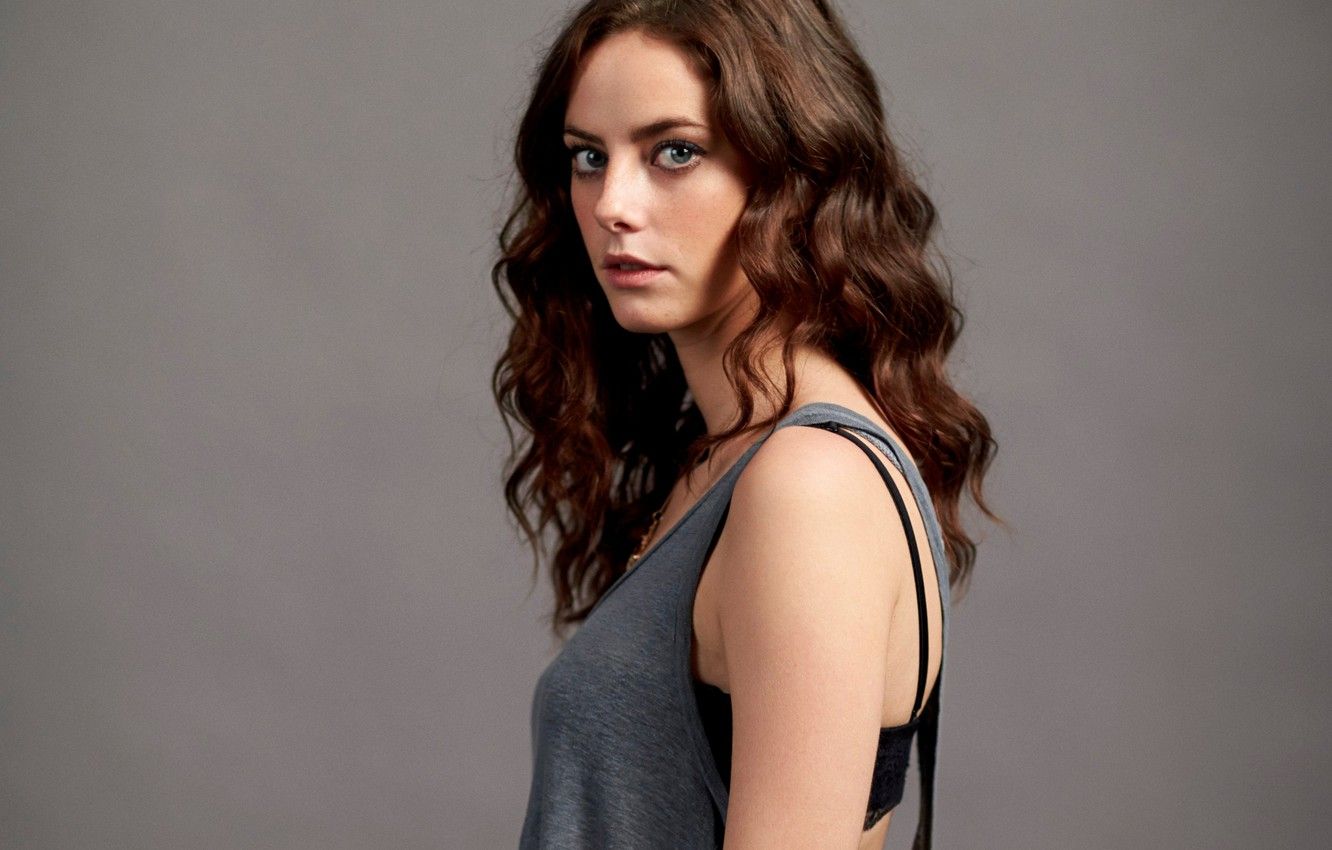 4K Kaya Scodelario Wallpapers