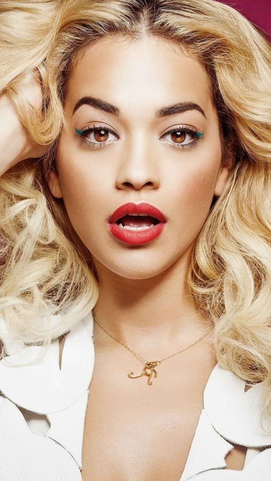 4K Rita Ora 2020 Wallpapers