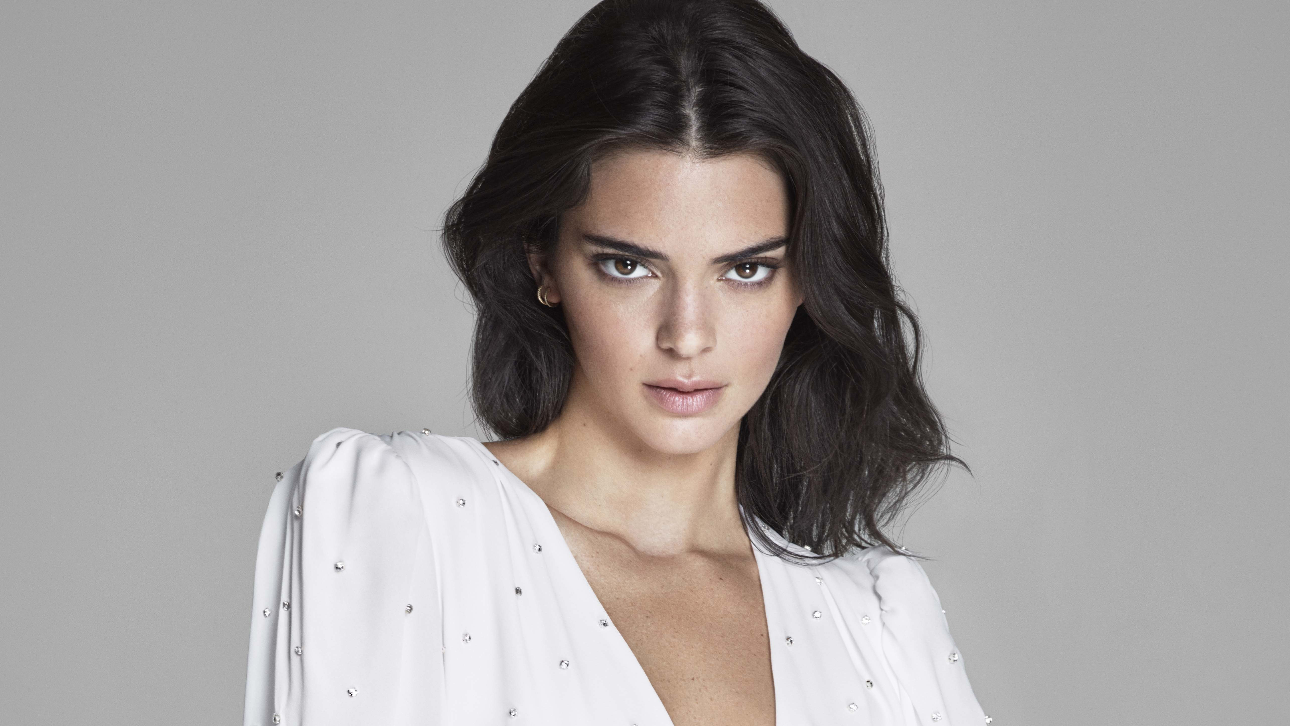 5K Kendall Jenner Wallpapers