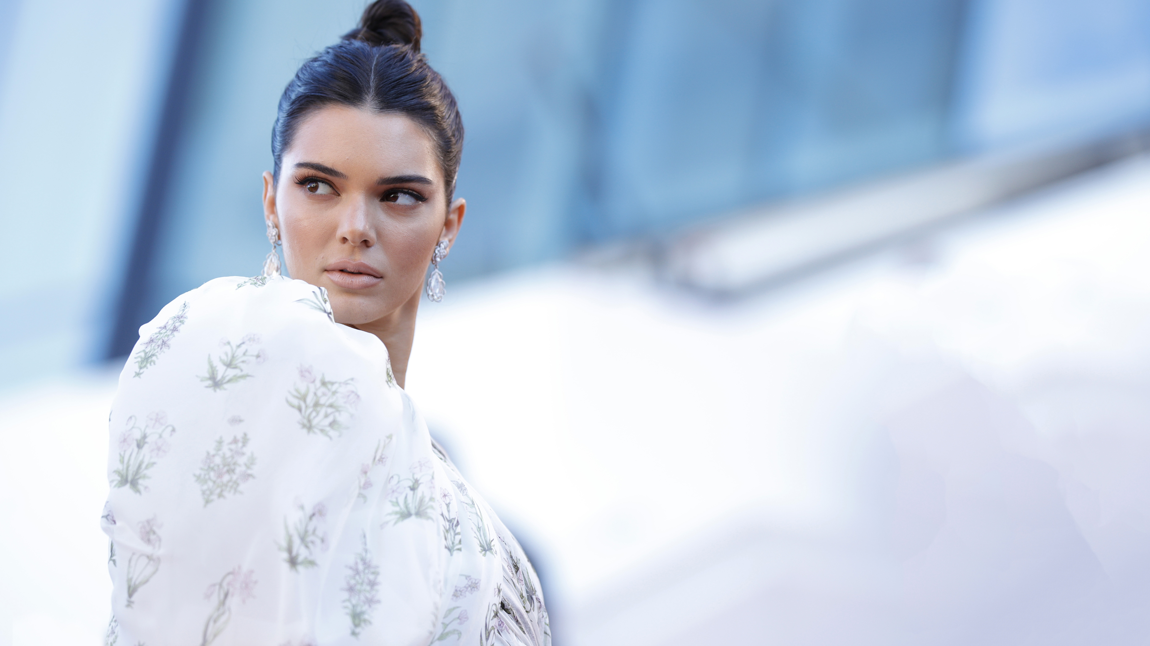 5K Kendall Jenner Wallpapers