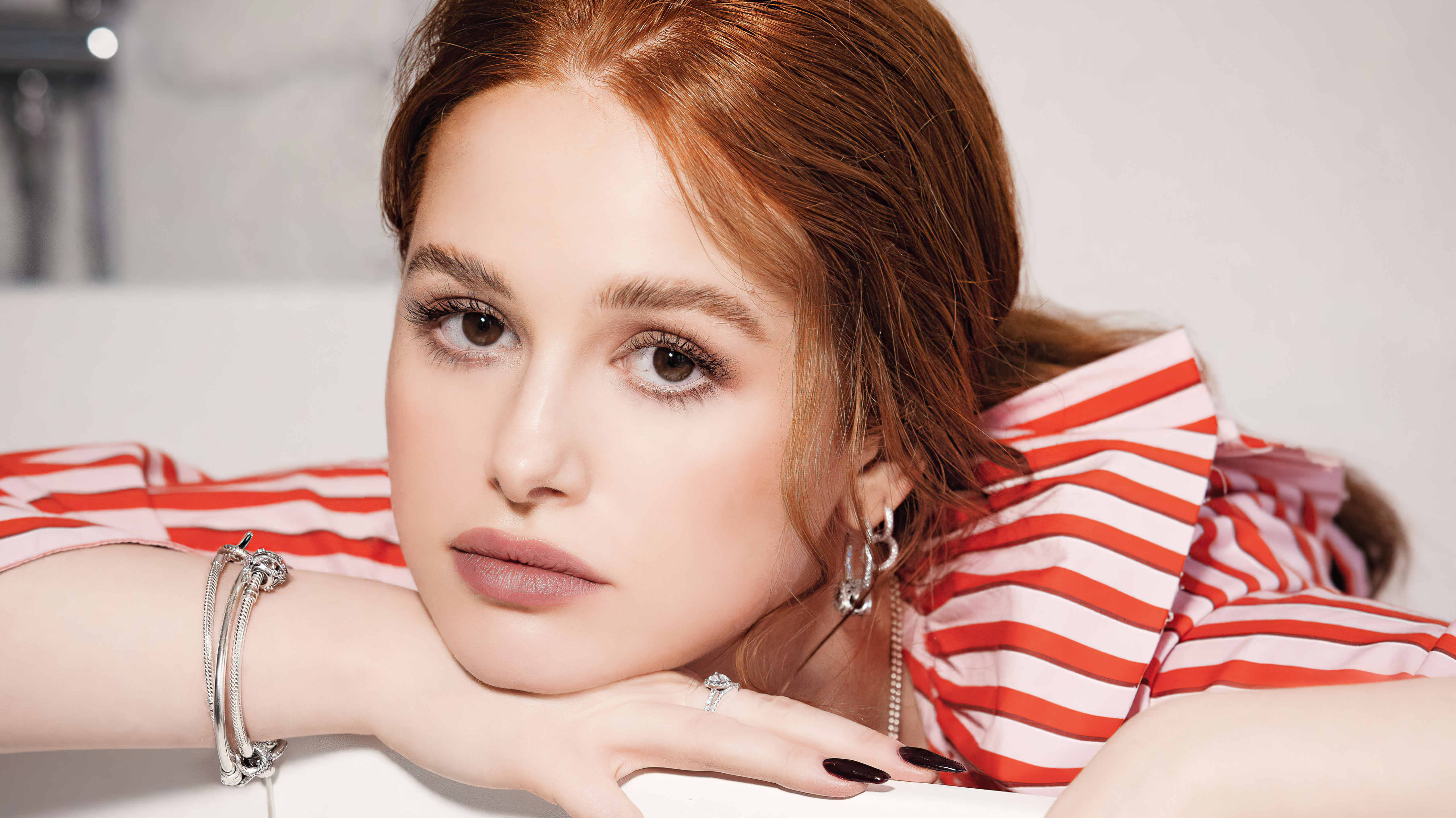 5K Madelaine Petsch New Wallpapers