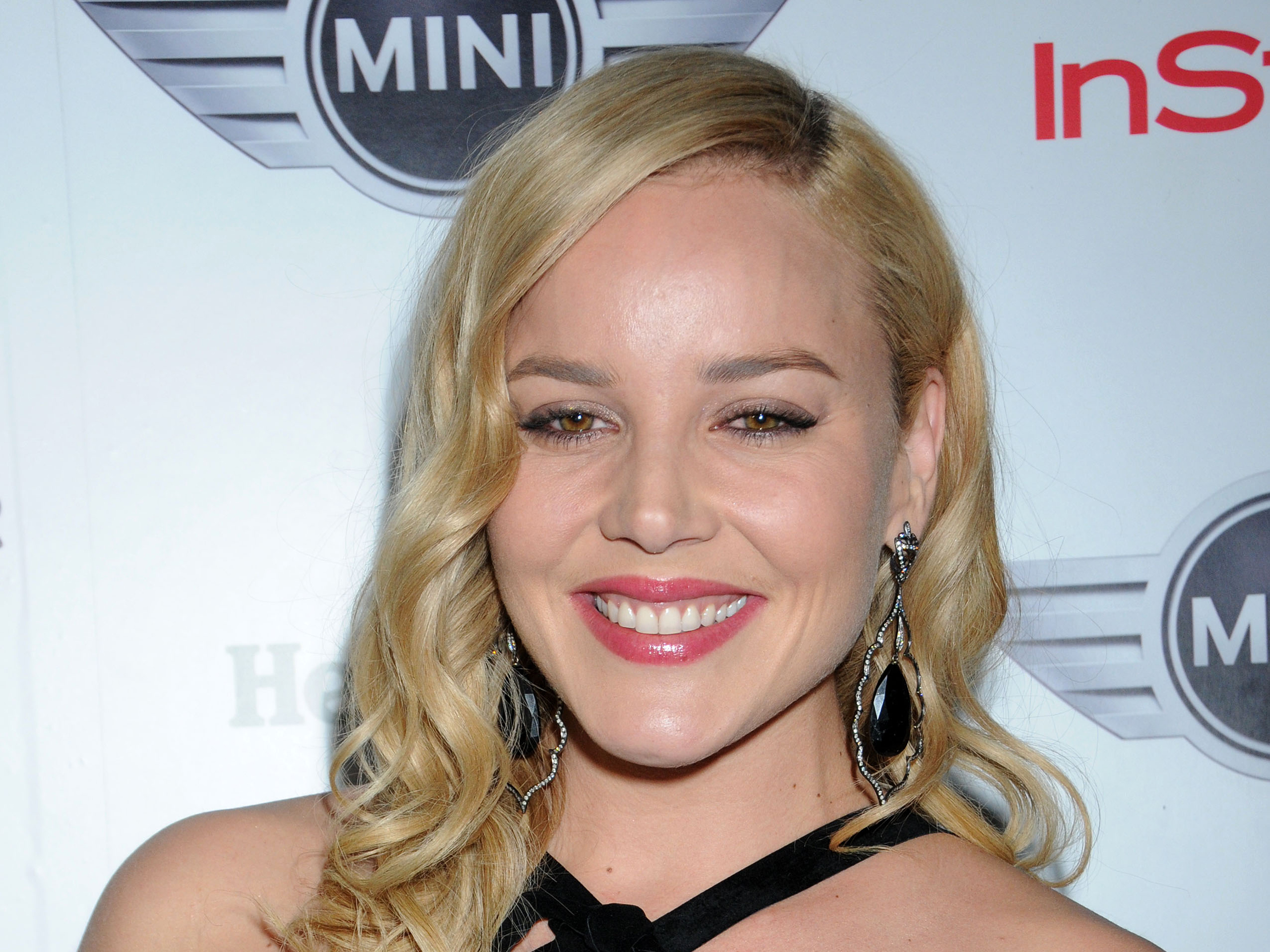 Abbie Cornish Wallpapers