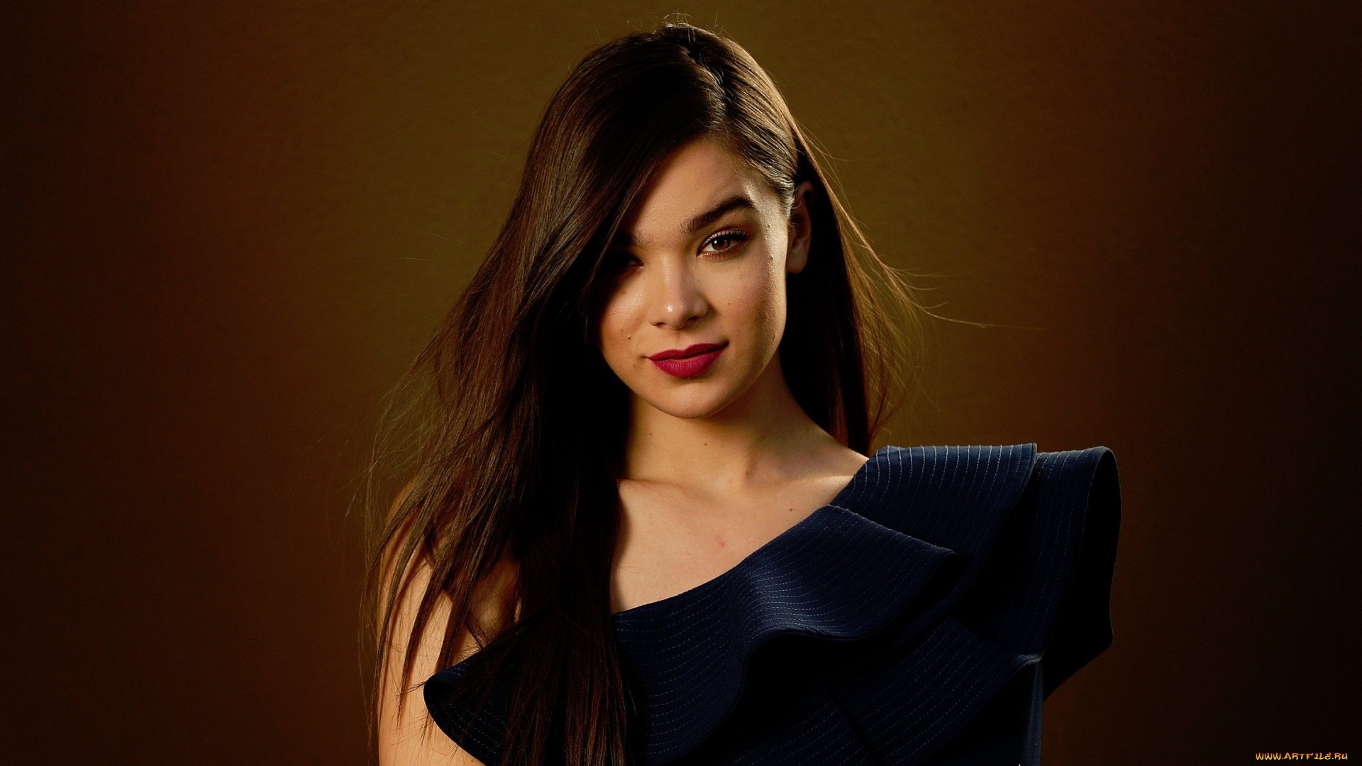 Actress Hailee Steinfeld 2021 Wallpapers