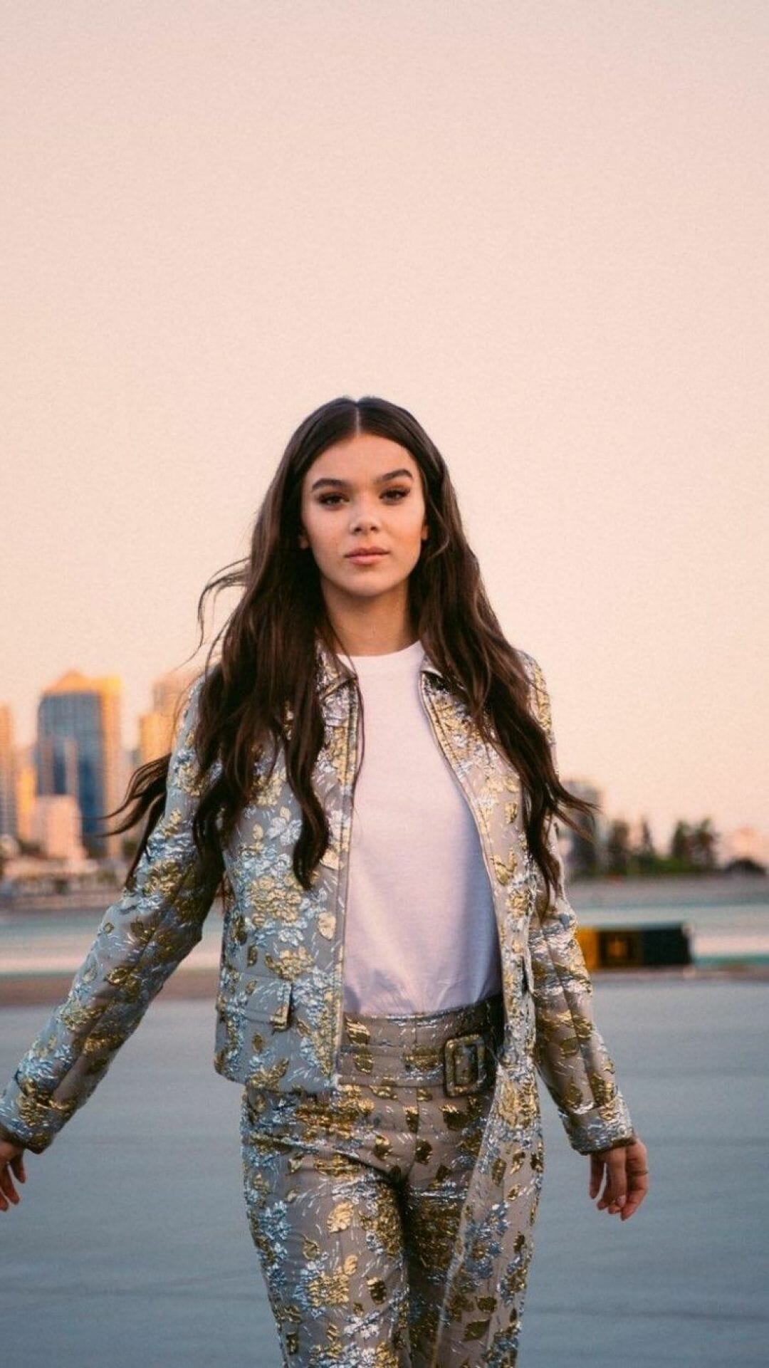 Actress Hailee Steinfeld 2021 Wallpapers
