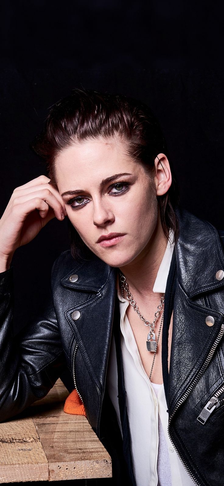 Actress Kristen Stewart 2020 Wallpapers