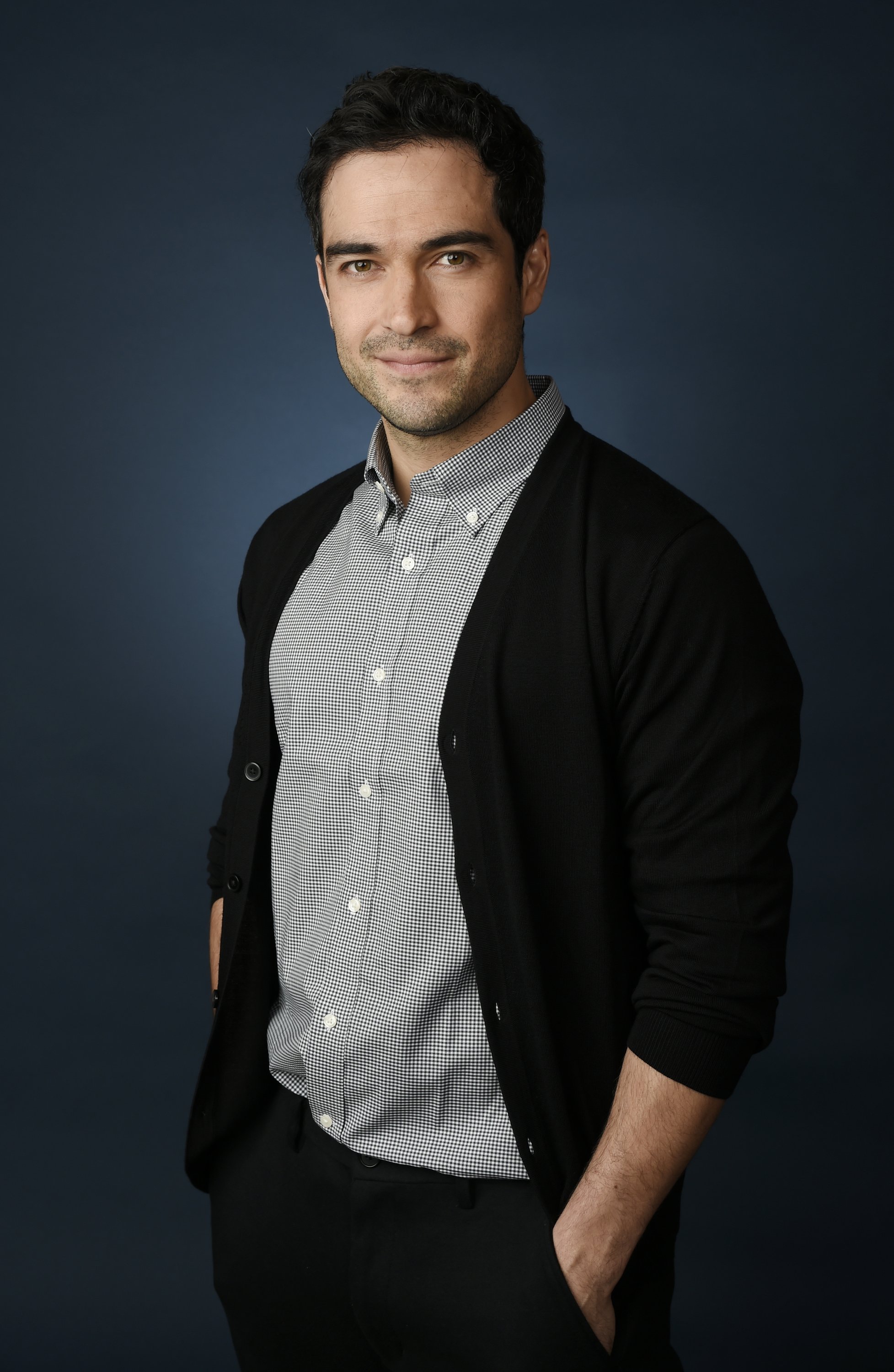 Alfonso Herrera Wallpapers