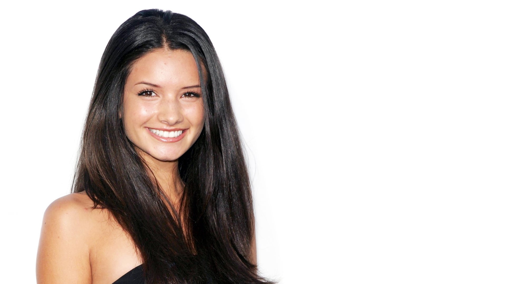 Alice Greczyn Wallpapers