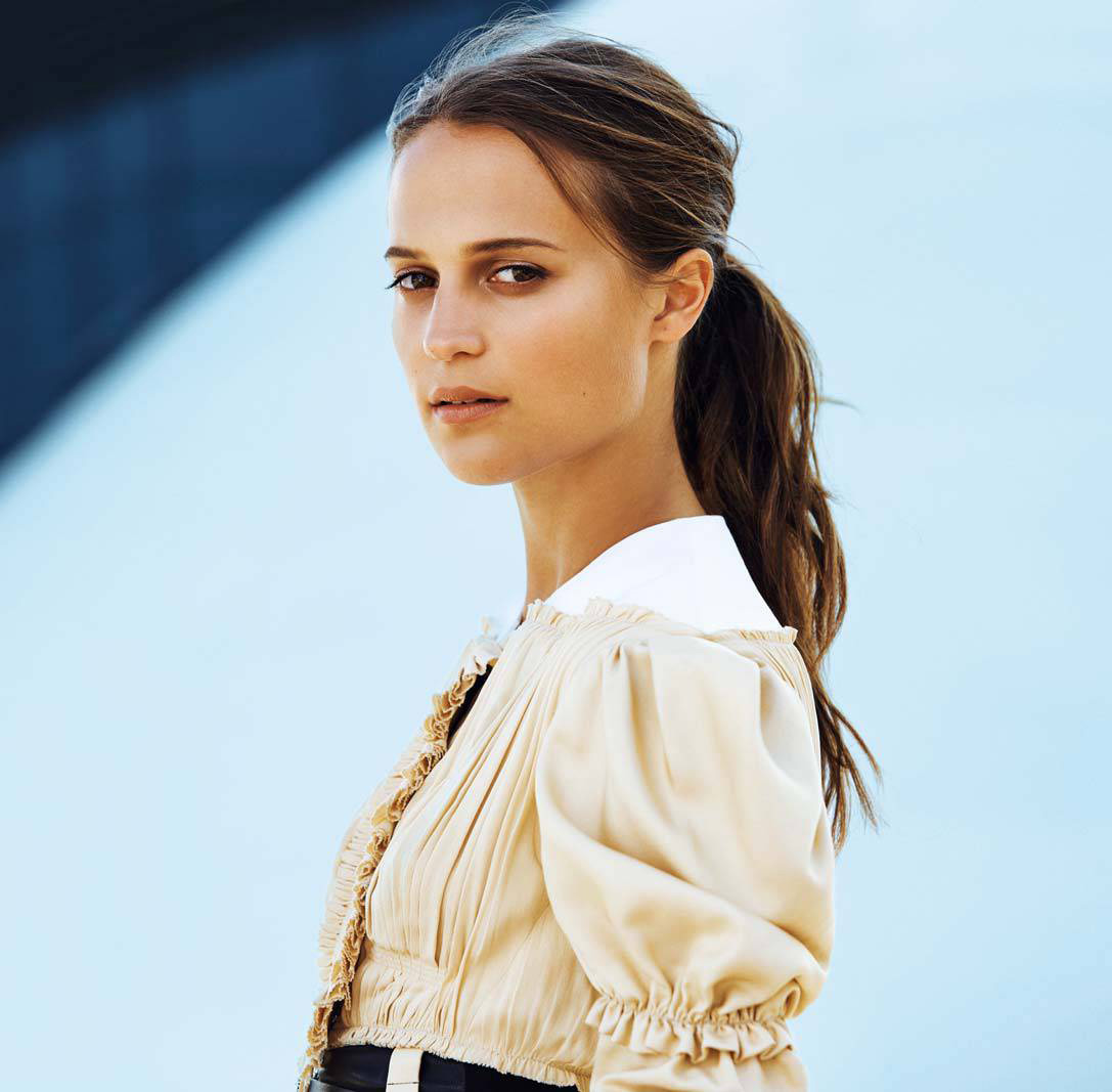 Alicia Vikander For US Marie Claire 2018 Wallpapers