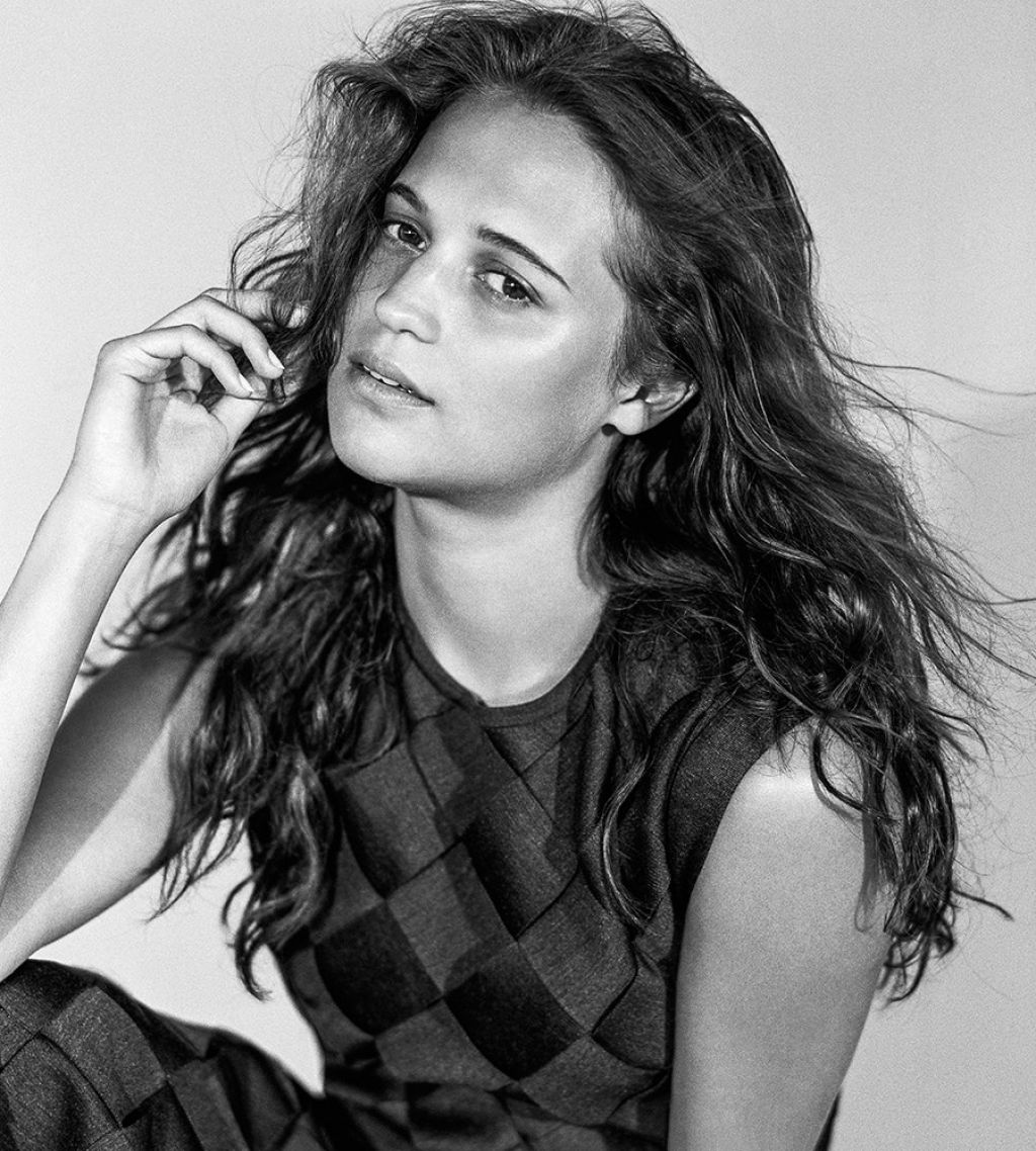 Alicia Vikander Zurich Film Festival Monochrome Photoshoot 2017 Wallpapers