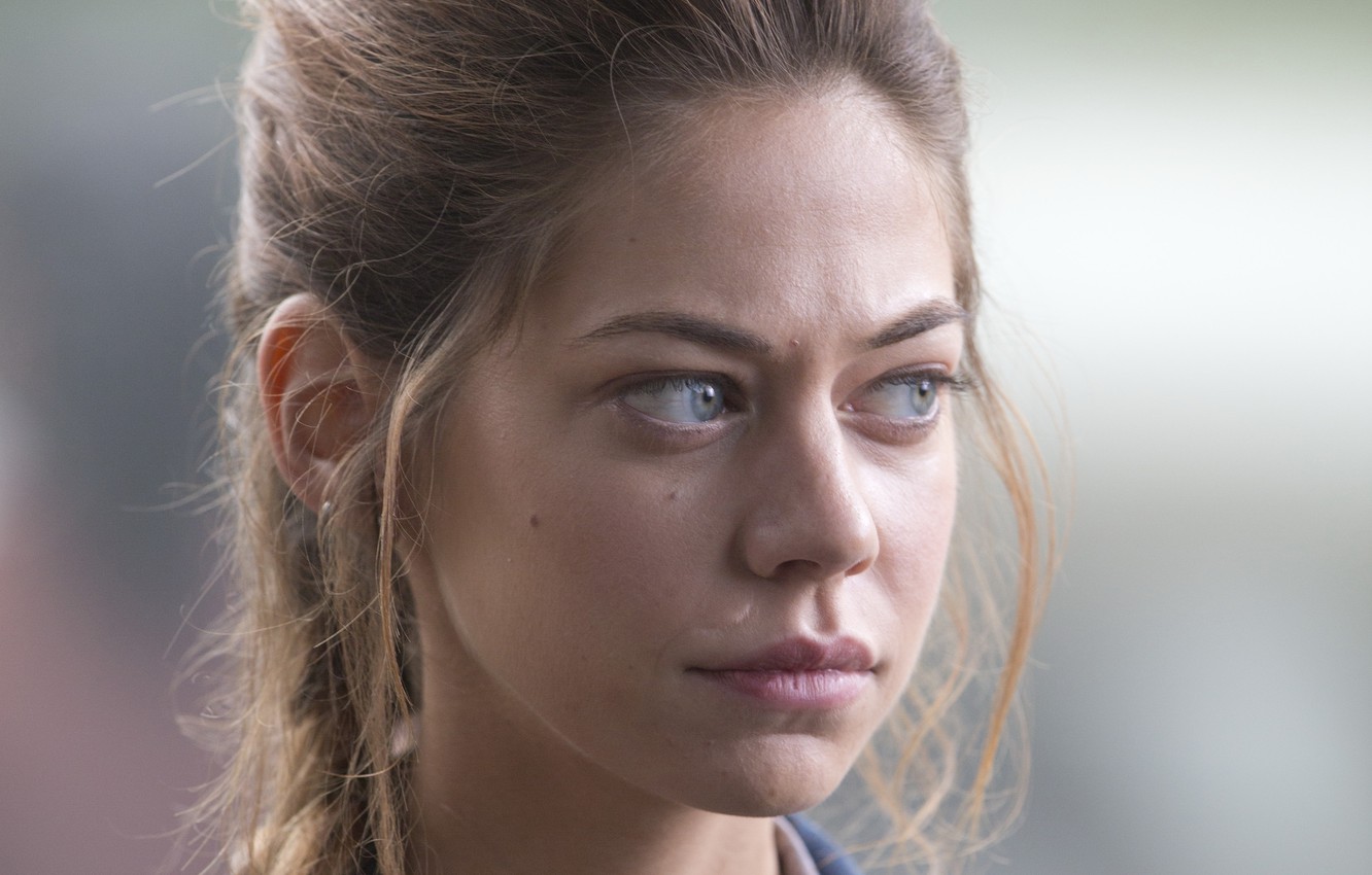 Analeigh Tipton Wallpapers