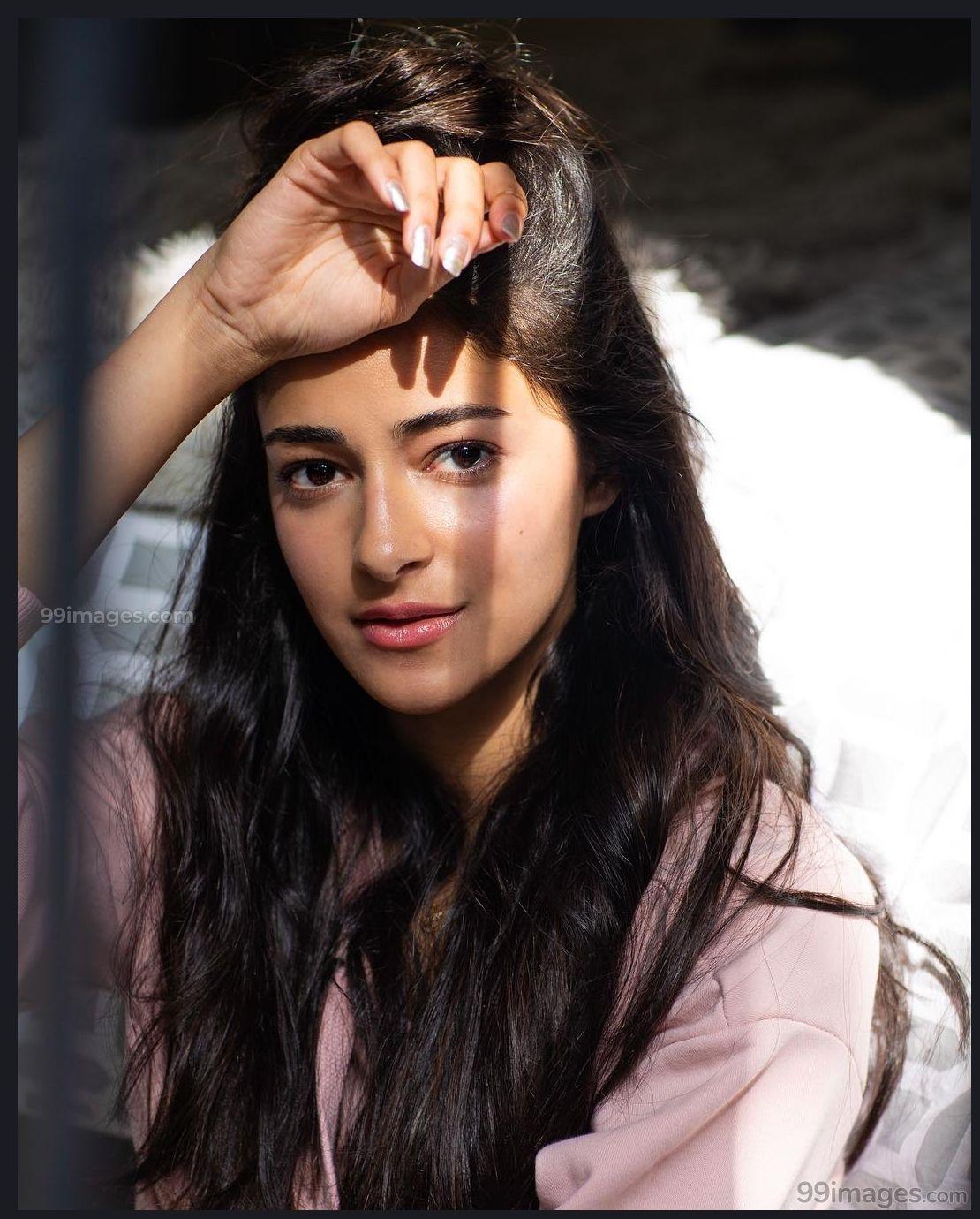 Ananya Pandey Wallpapers