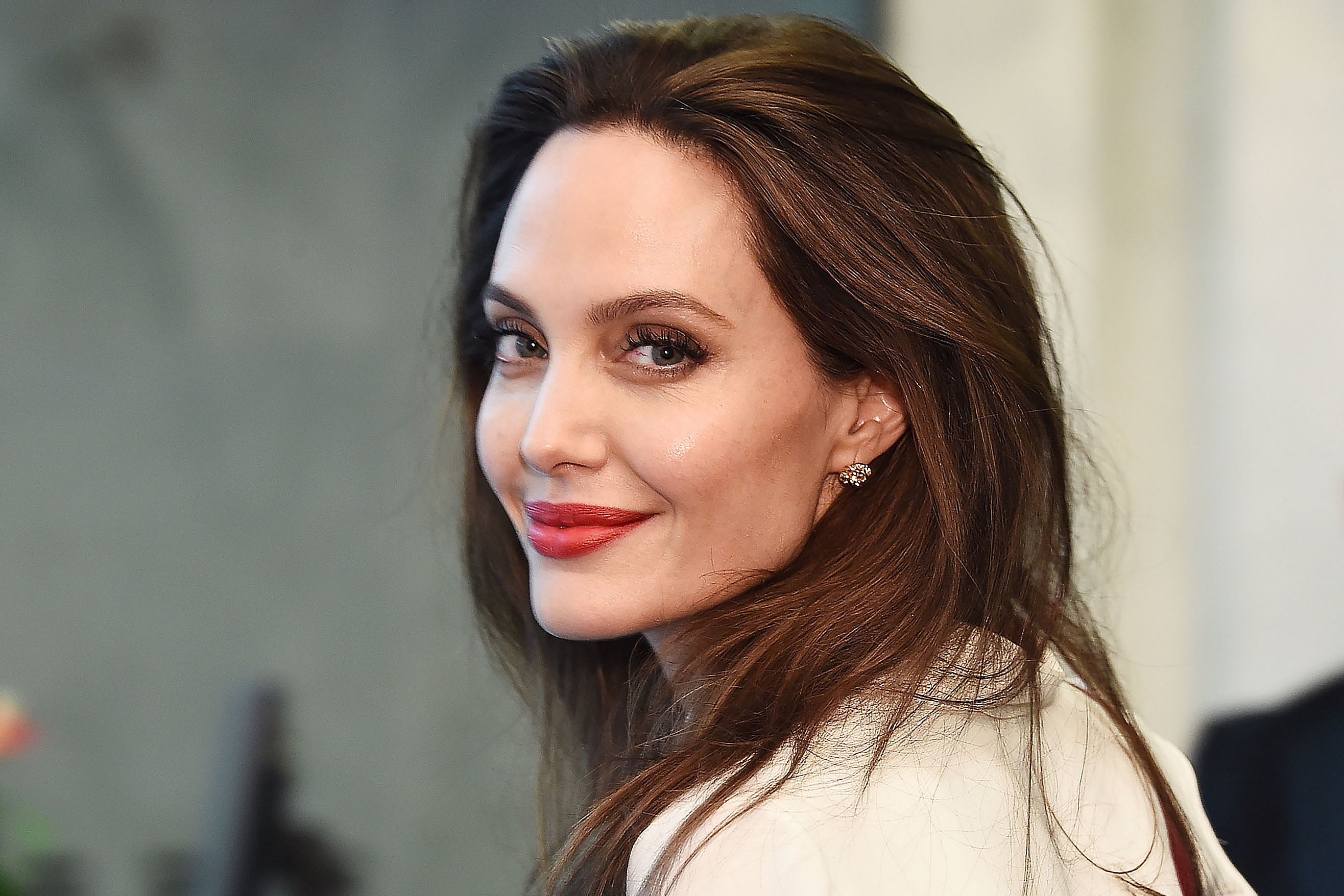 Angelina Jolie For Harpers Bazaar 2017 Wallpapers