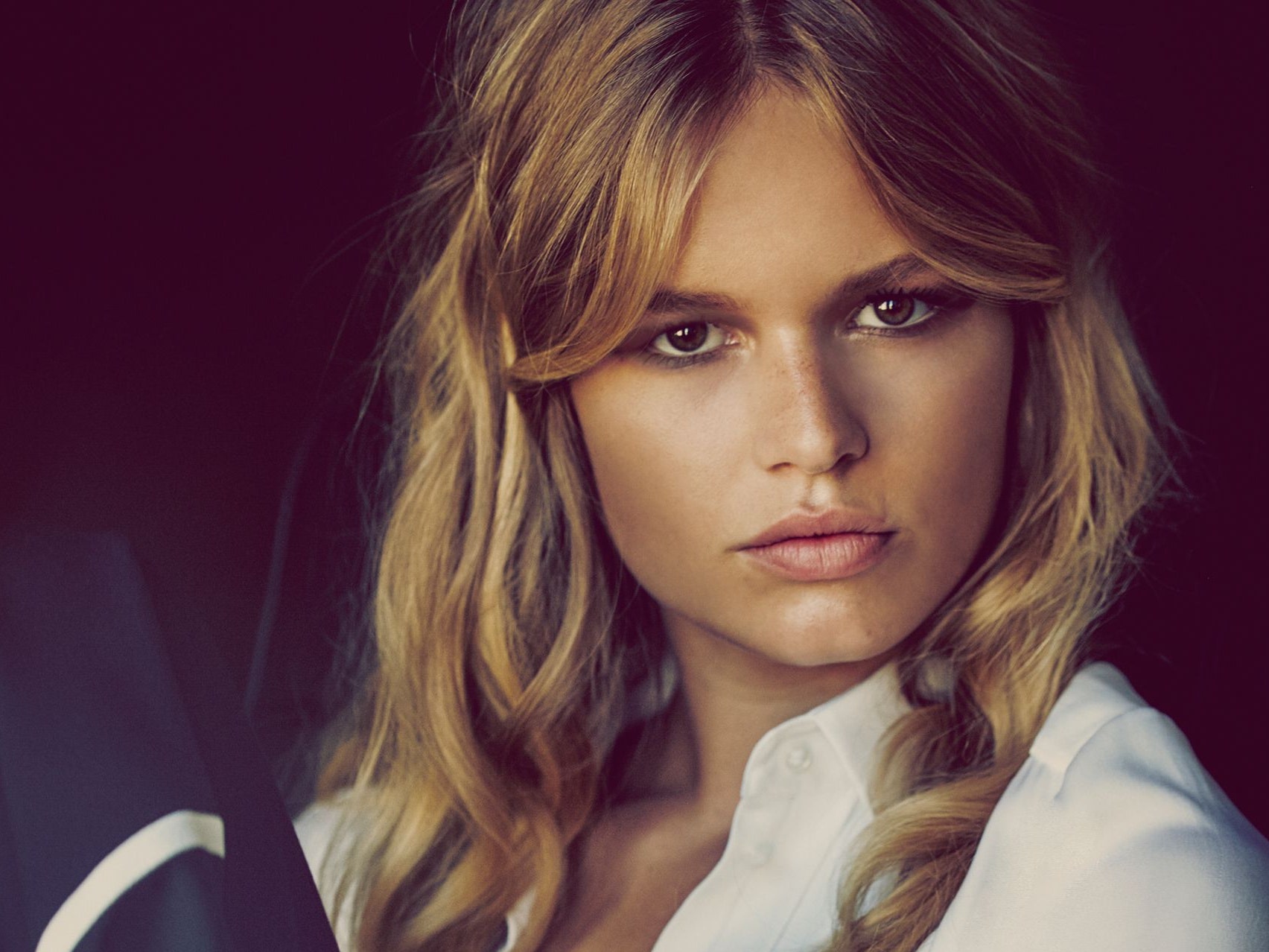 Anna Ewers Wallpapers