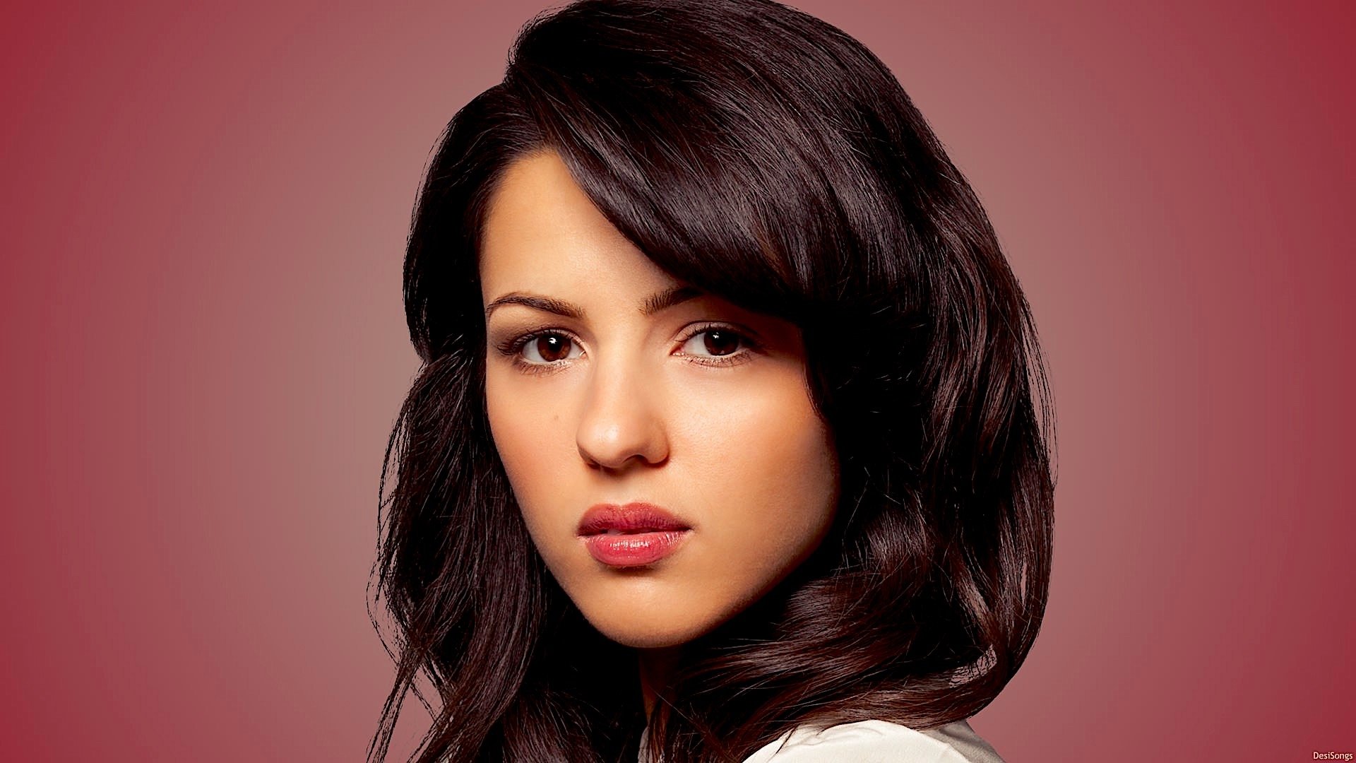 Annet Mahendru Wallpapers