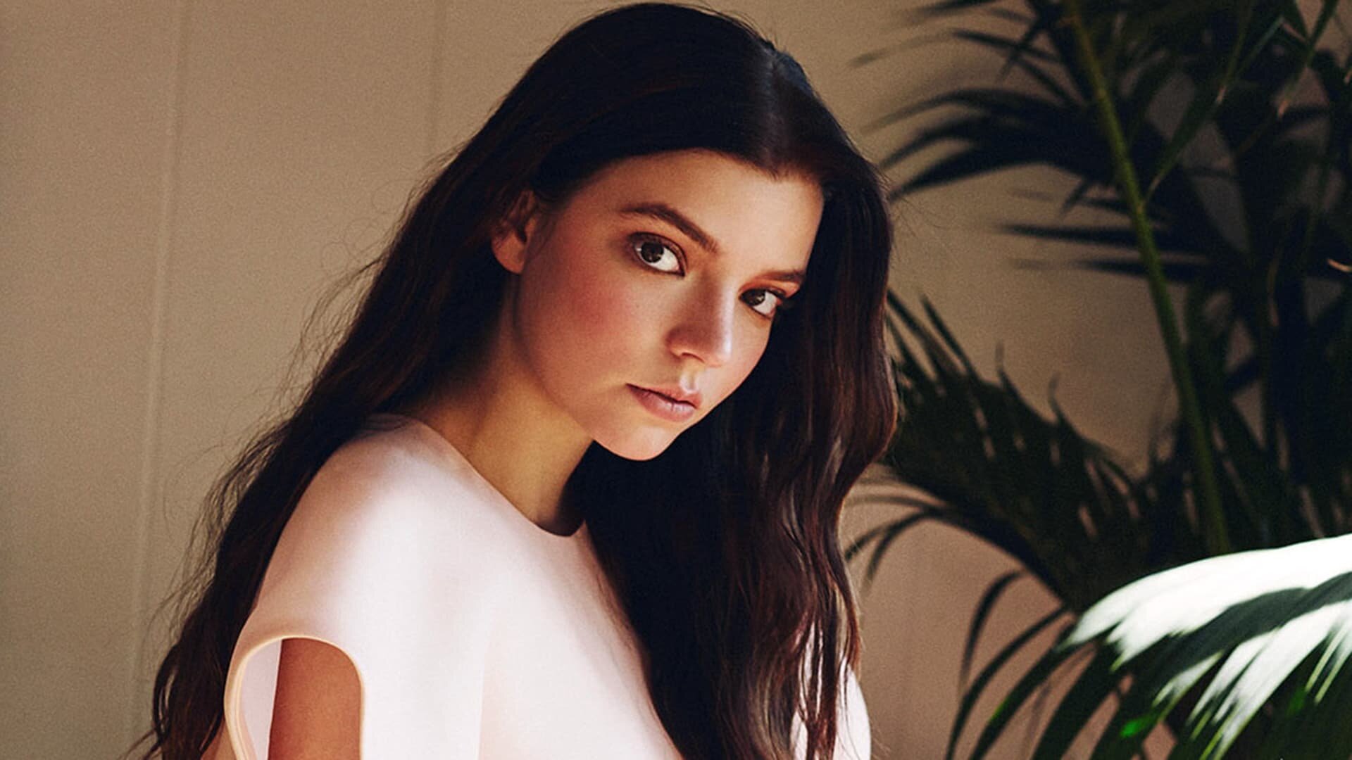 Anya Taylor Joy Portrait Wallpapers