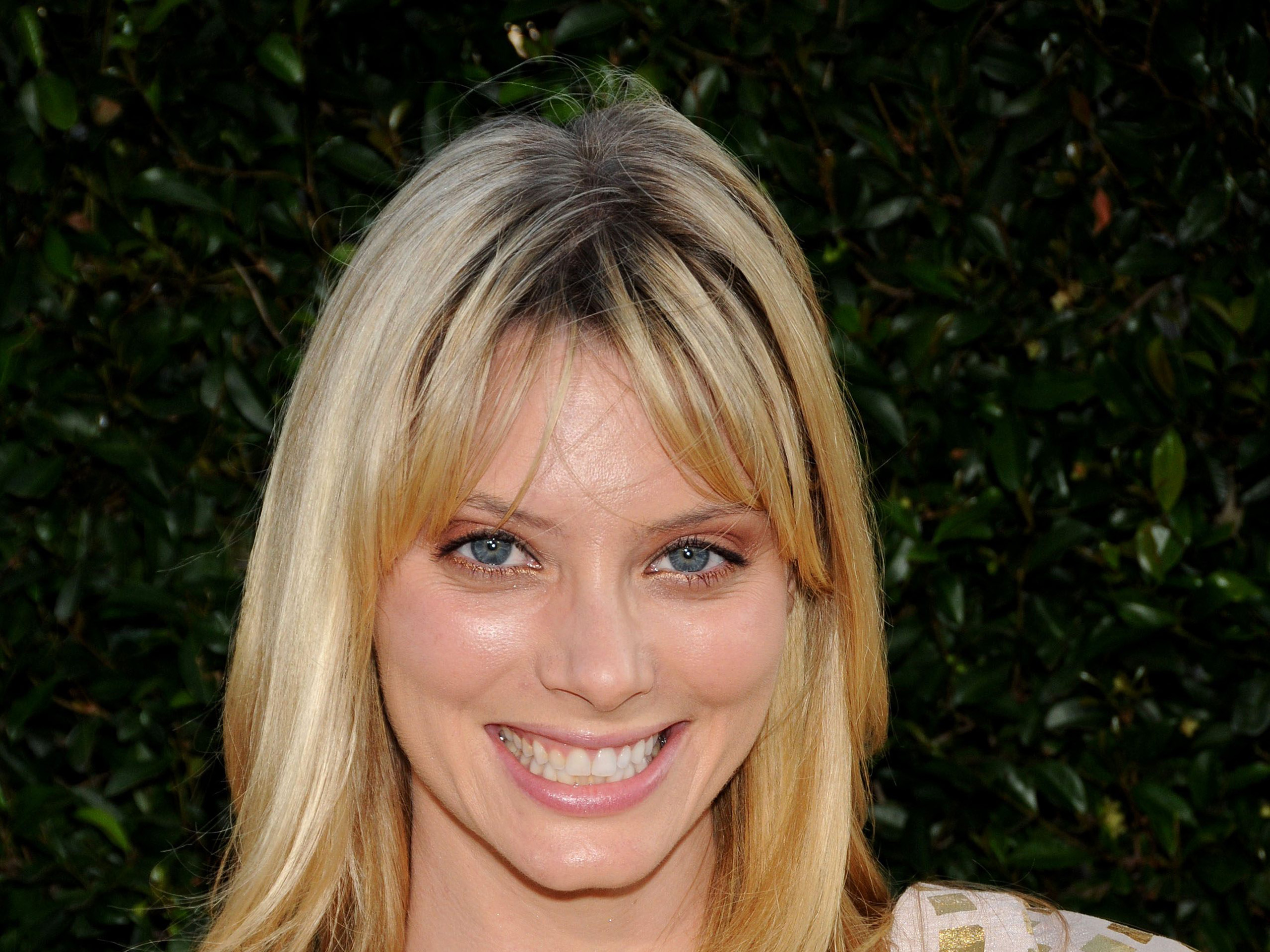 April Bowlby Wallpapers