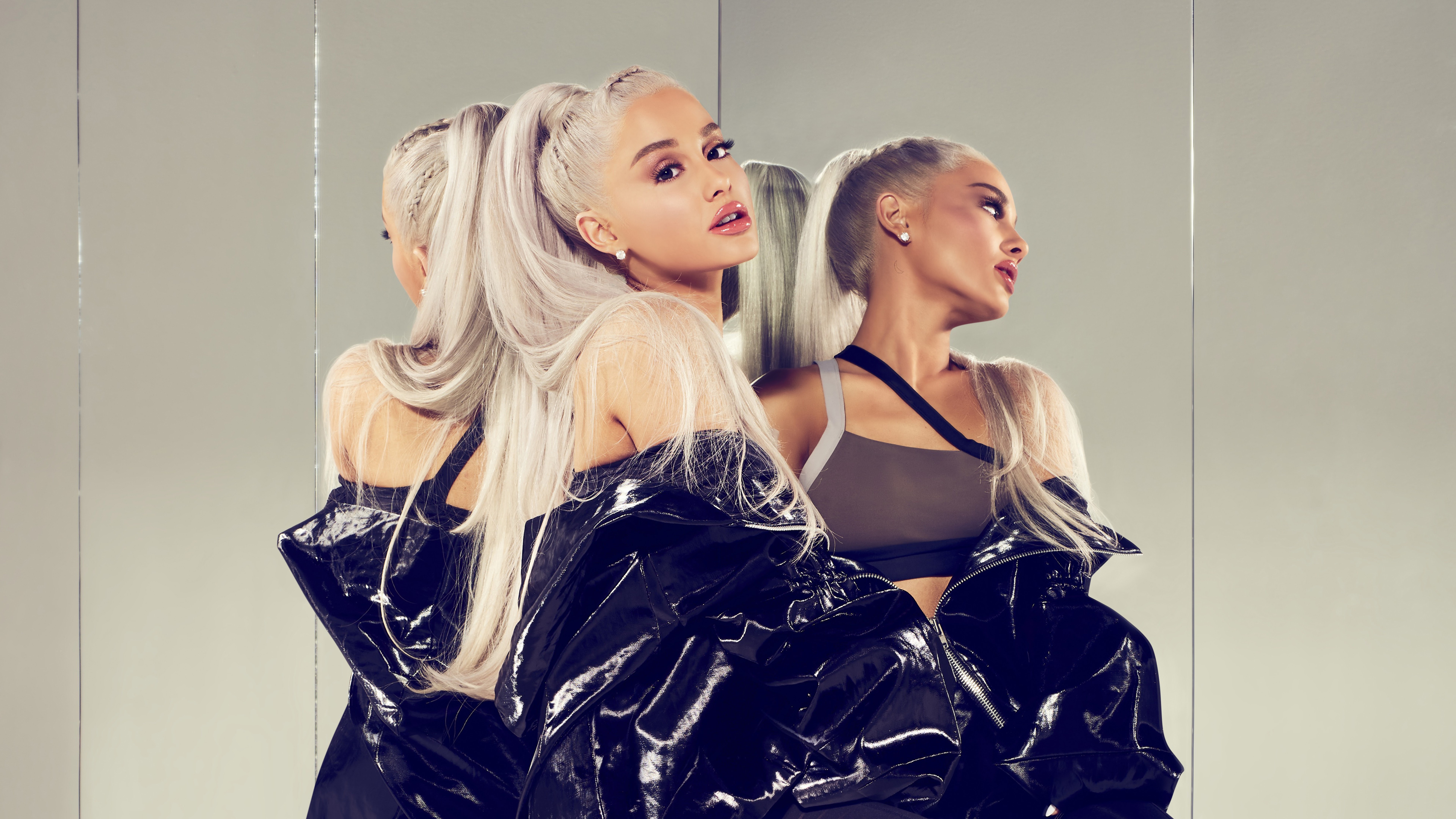 ariana grande computer Wallpapers