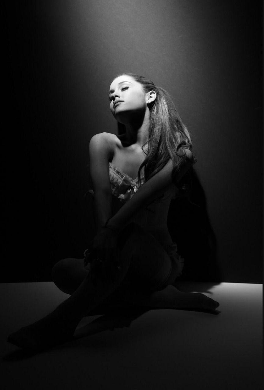 ariana grande yours truly hd Wallpapers