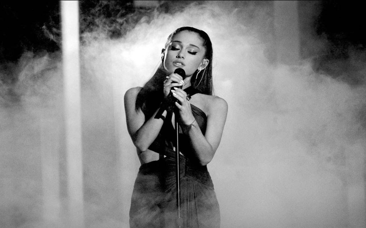 ariana grande yours truly hd Wallpapers