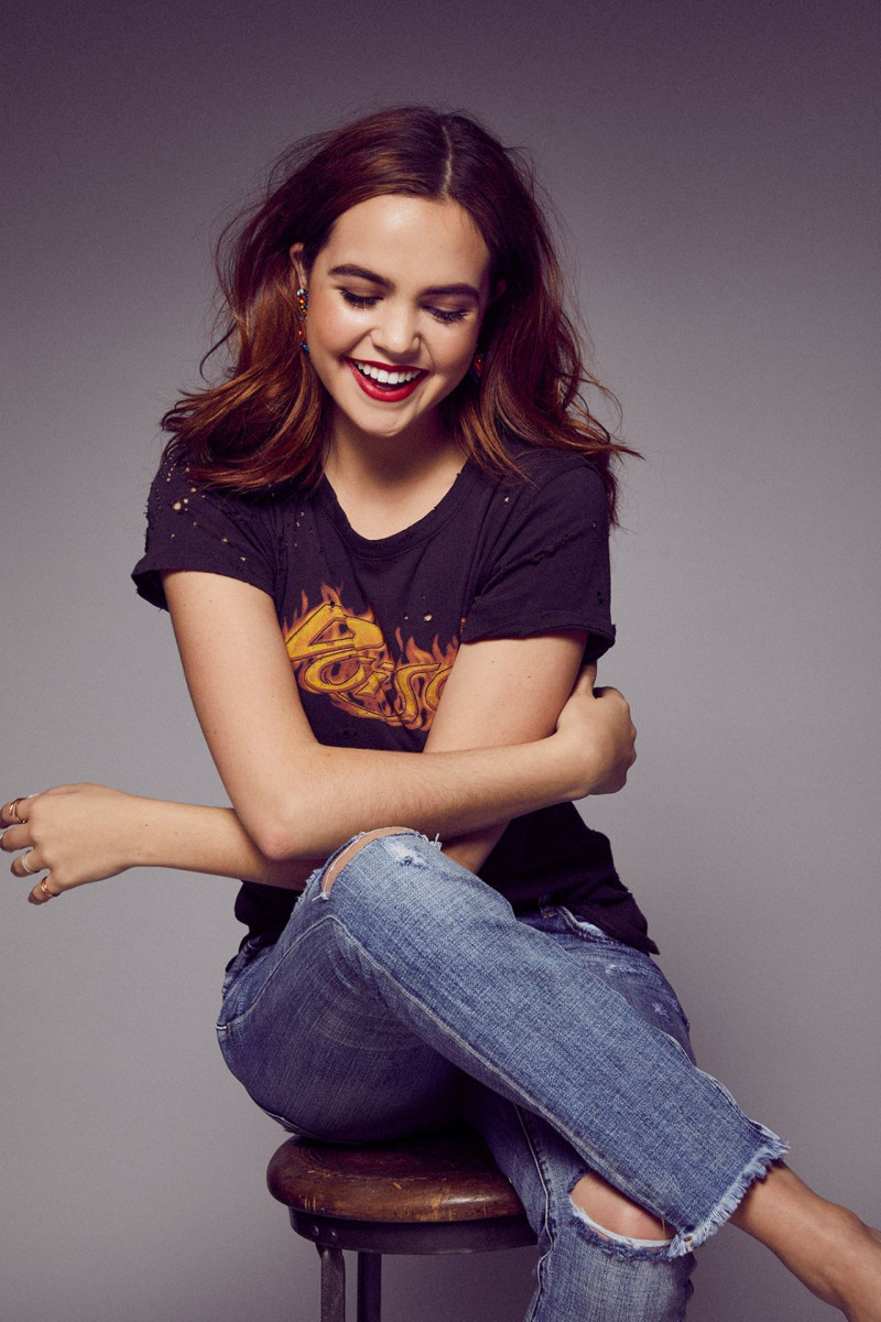 Bailee Madison Actress Beautiful Wallpapers