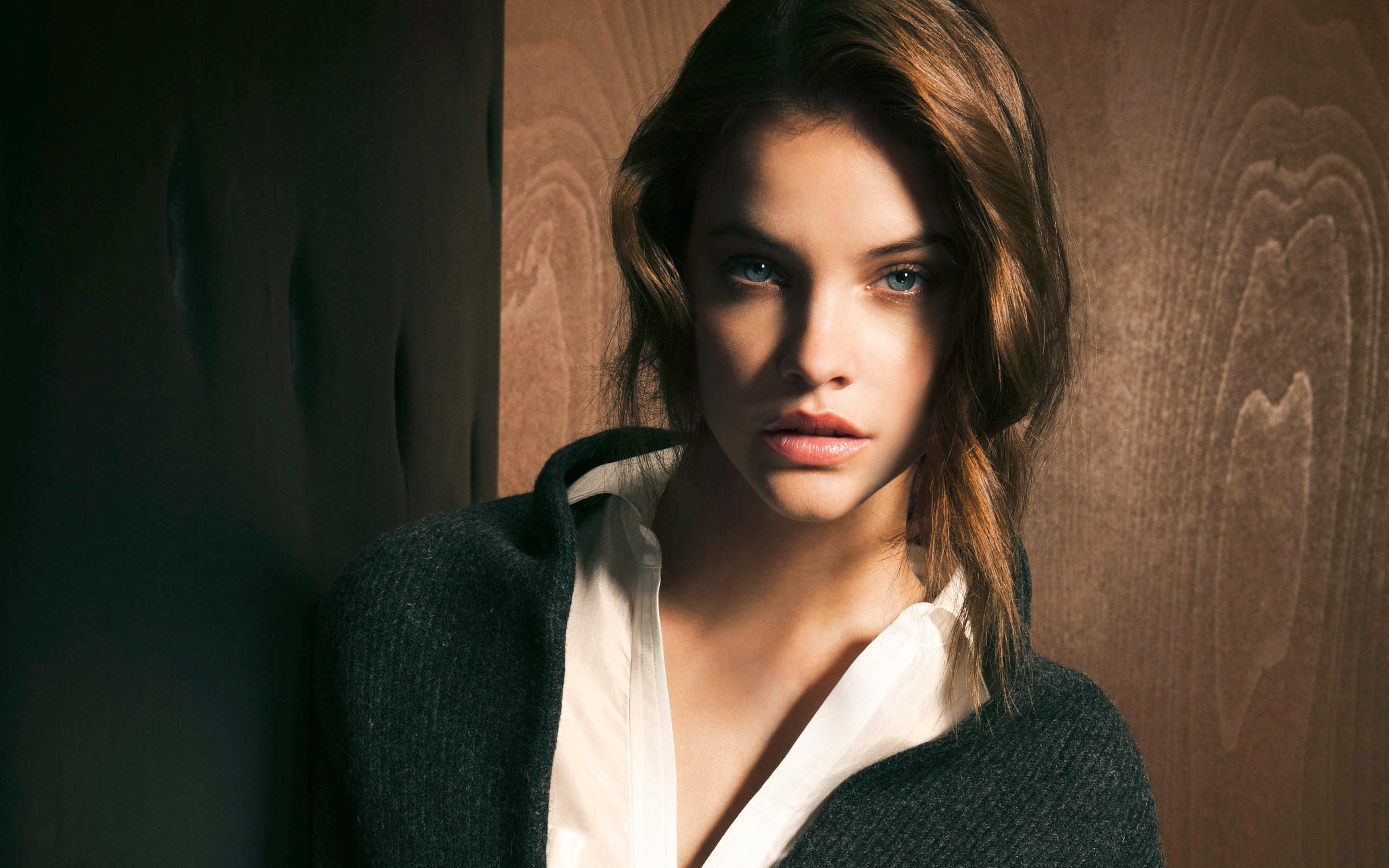 Barbara Palvin Model HD Wallpapers