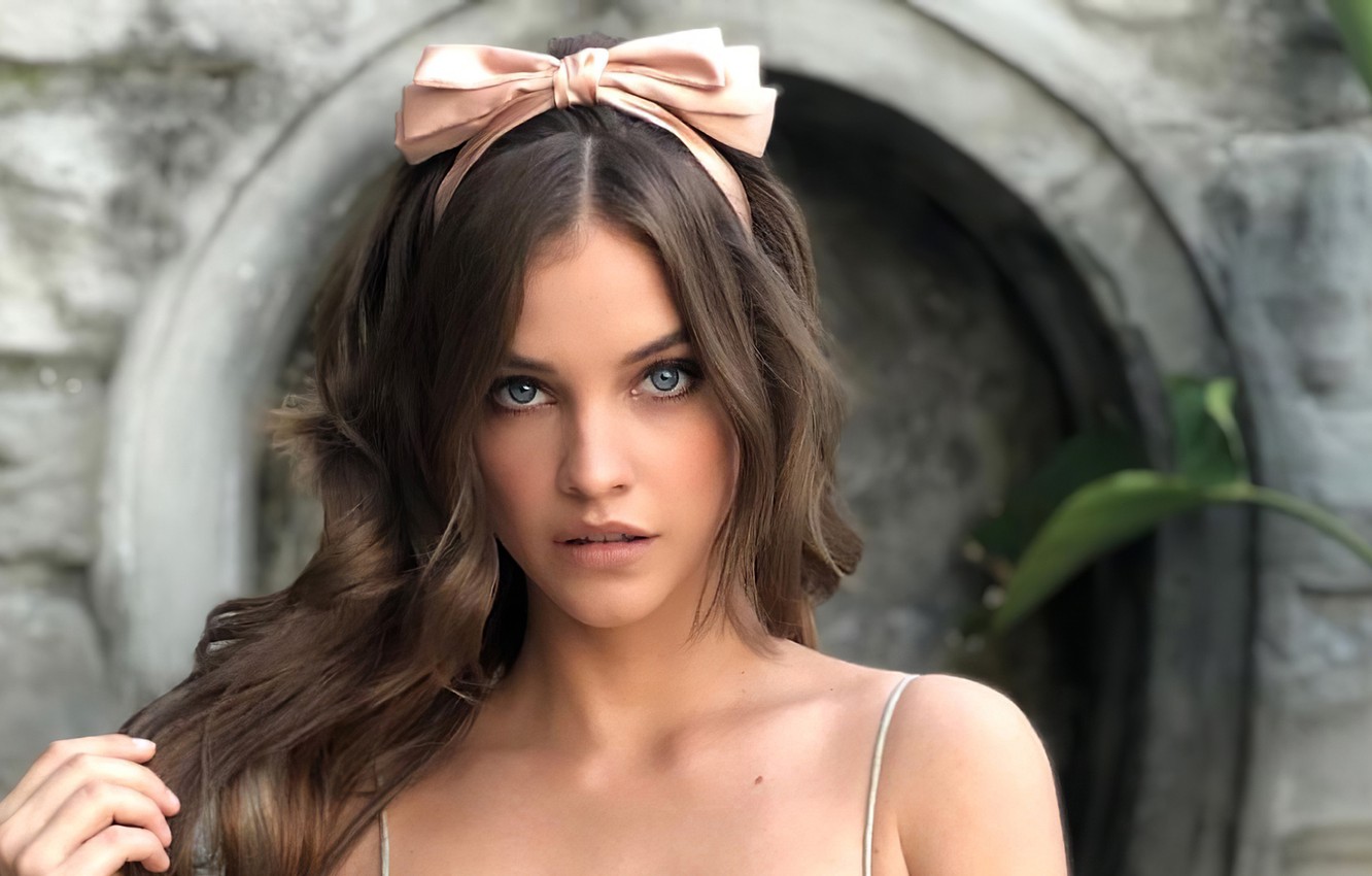 Barbara Palvin Model New Wallpapers