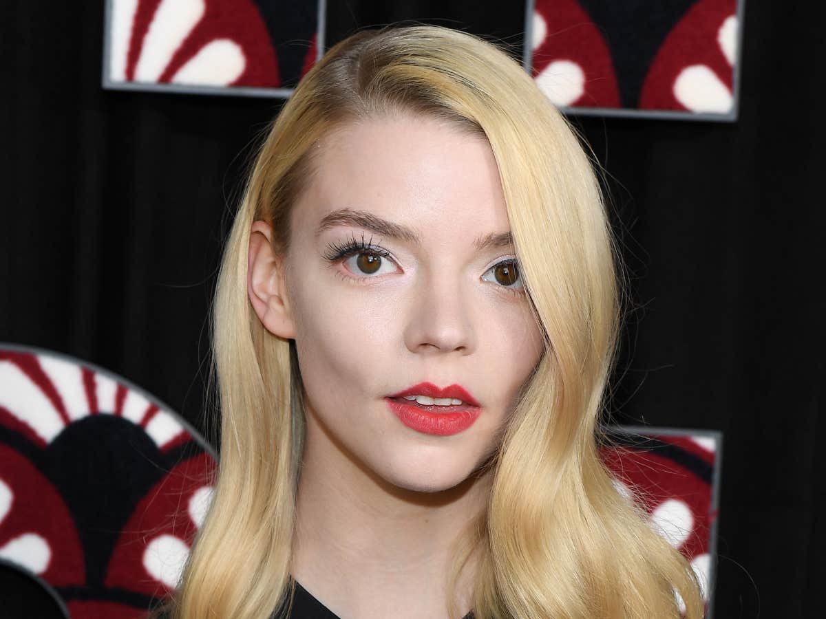 Beautiful Anya Taylor-Joy 2021 Wallpapers