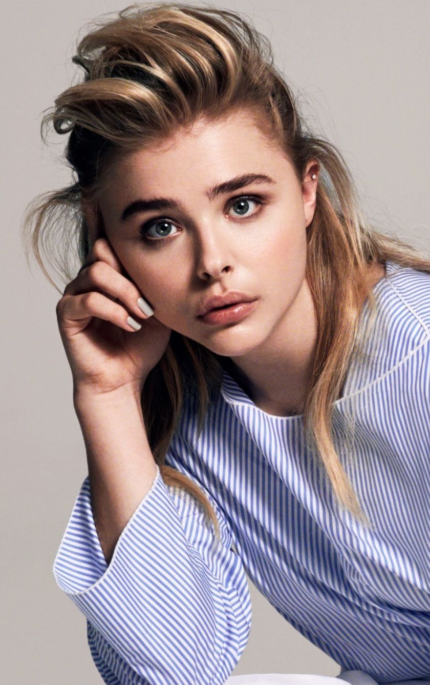 Beautiful Chloe Grace Moretz Actress 2021 Wallpapers