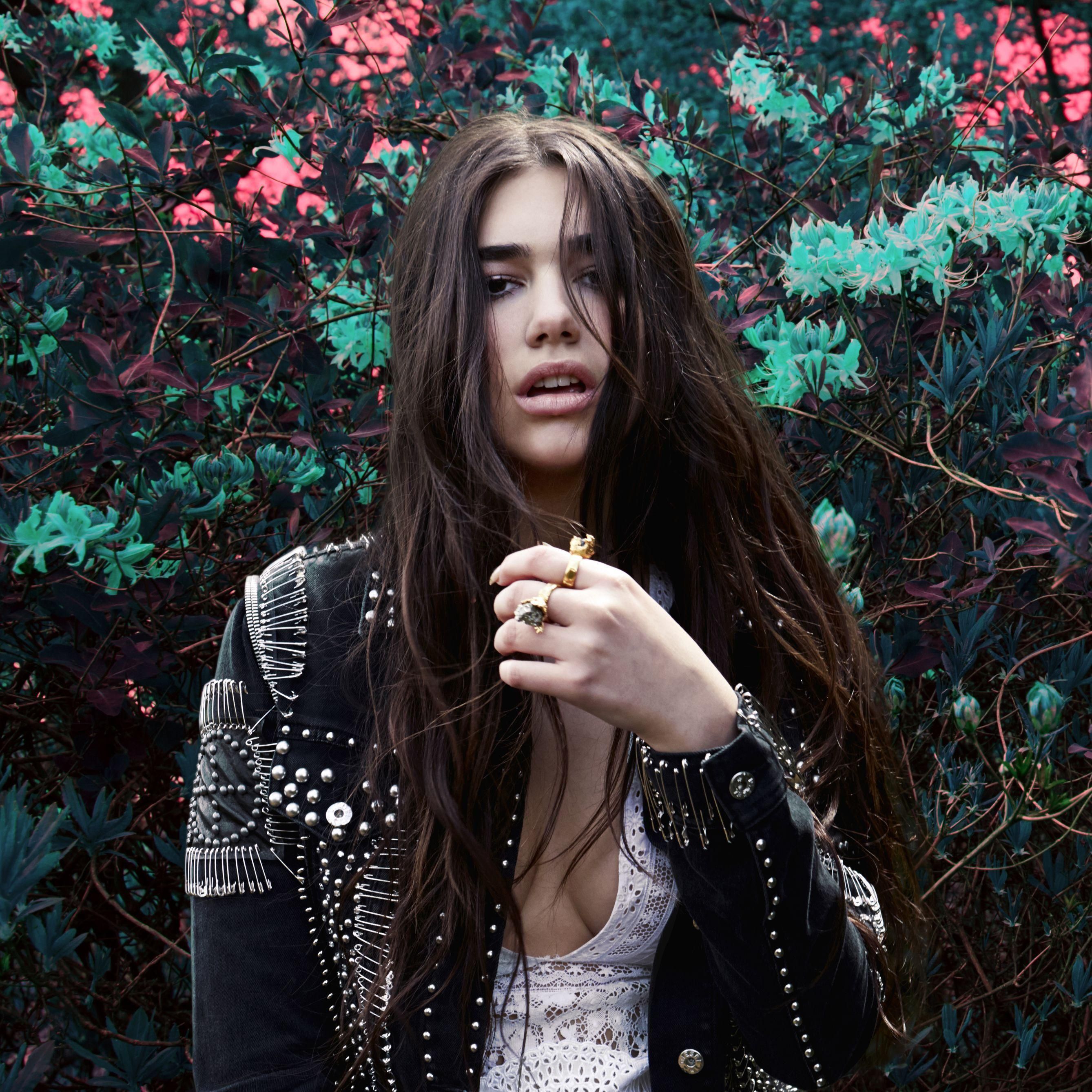 Beautiful Dua Lipa Long Hair Wallpapers