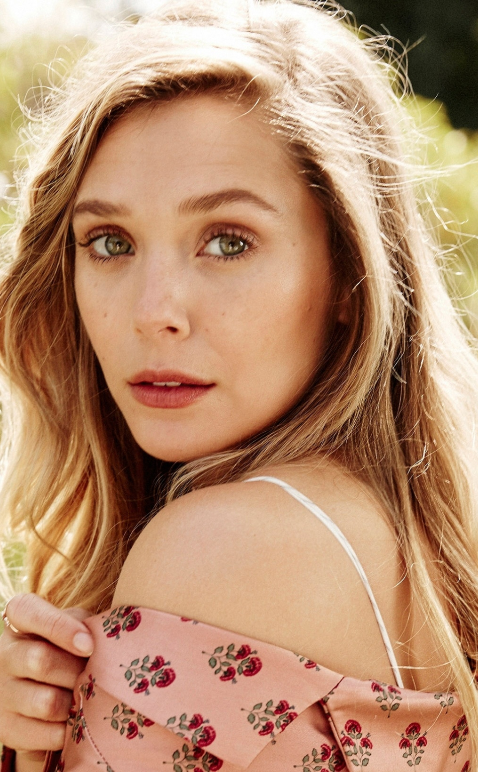 Beautiful Elizabeth Olsen For Collection Wallpapers