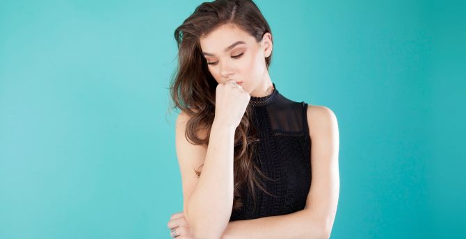 Beautiful Hailee Steinfeld Black 2017 Wallpapers