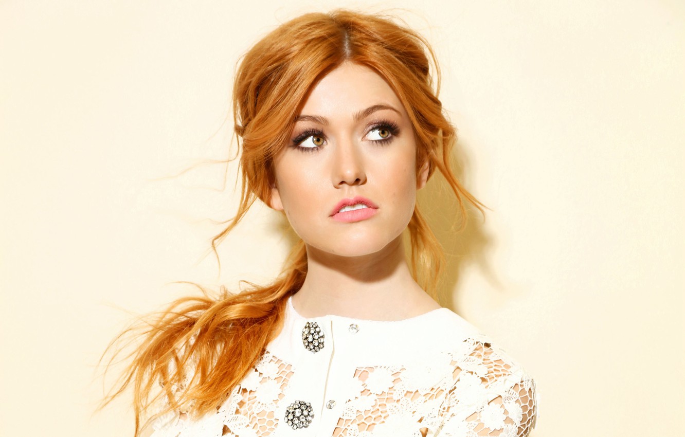 Beautiful Katherine McNamara Wallpapers